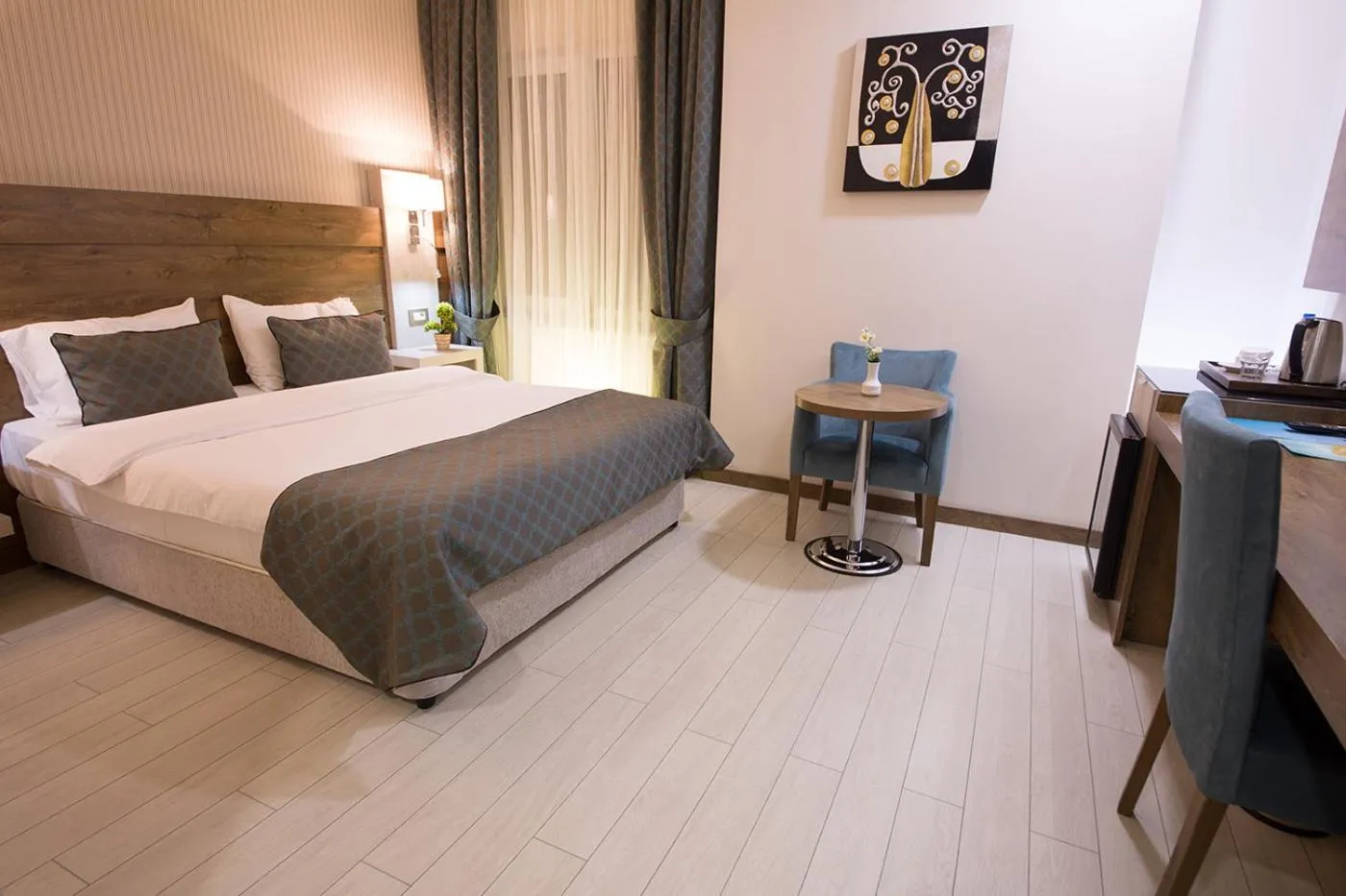 Bed in White Star Hotel