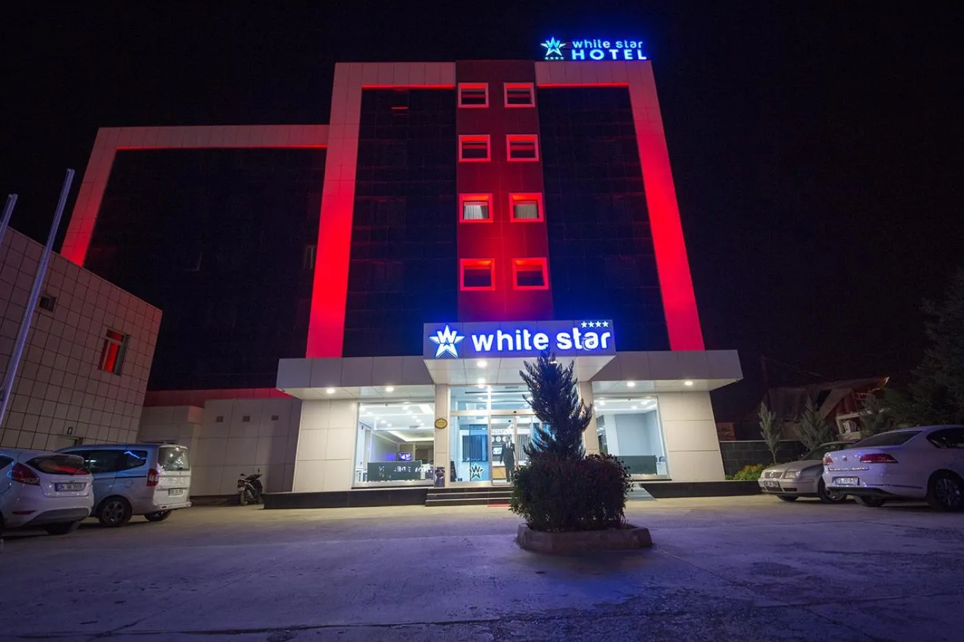 Property building in White Star Hotel