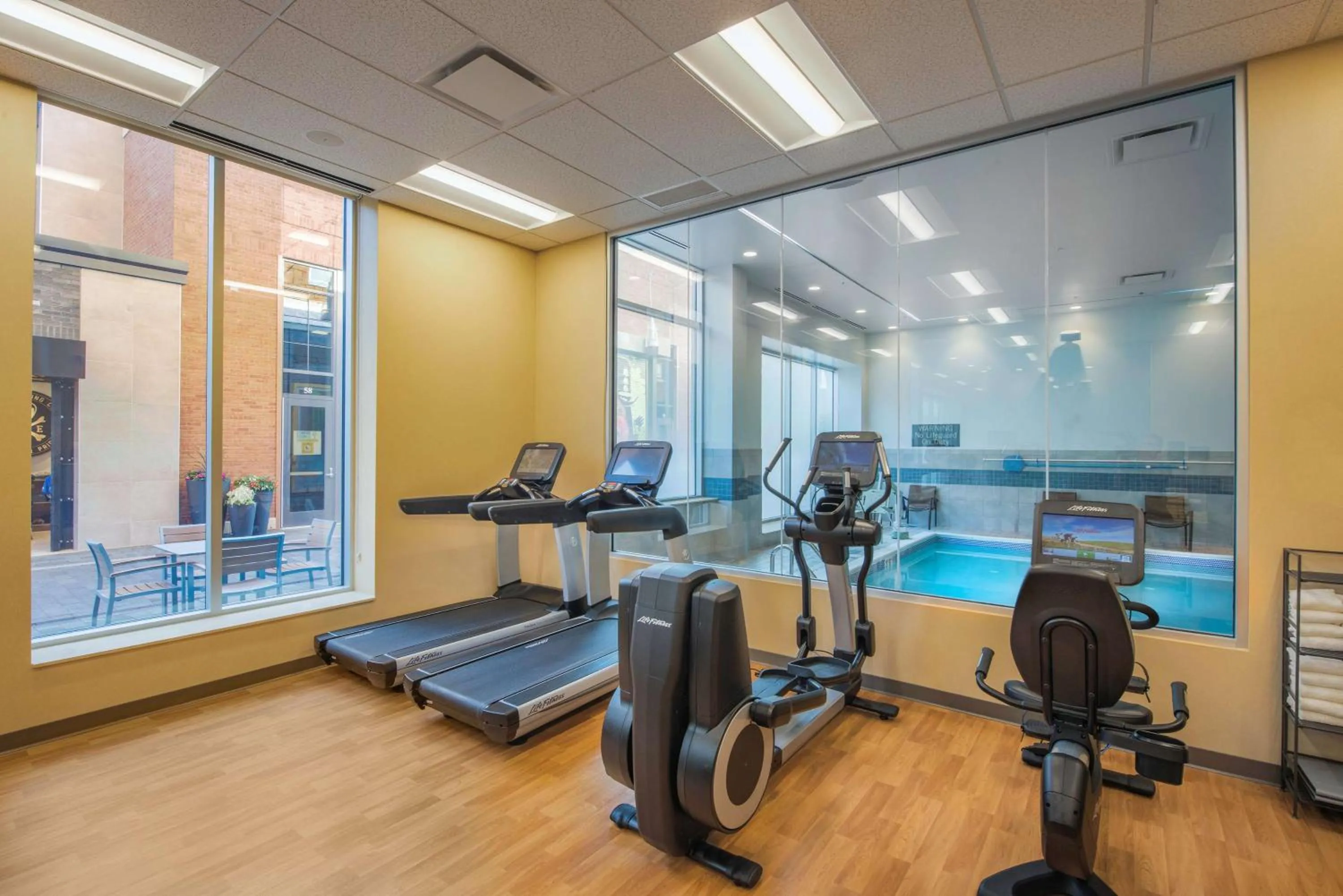 Fitness centre/facilities in Hyatt Place Cleveland/Westlake/Crocker Park