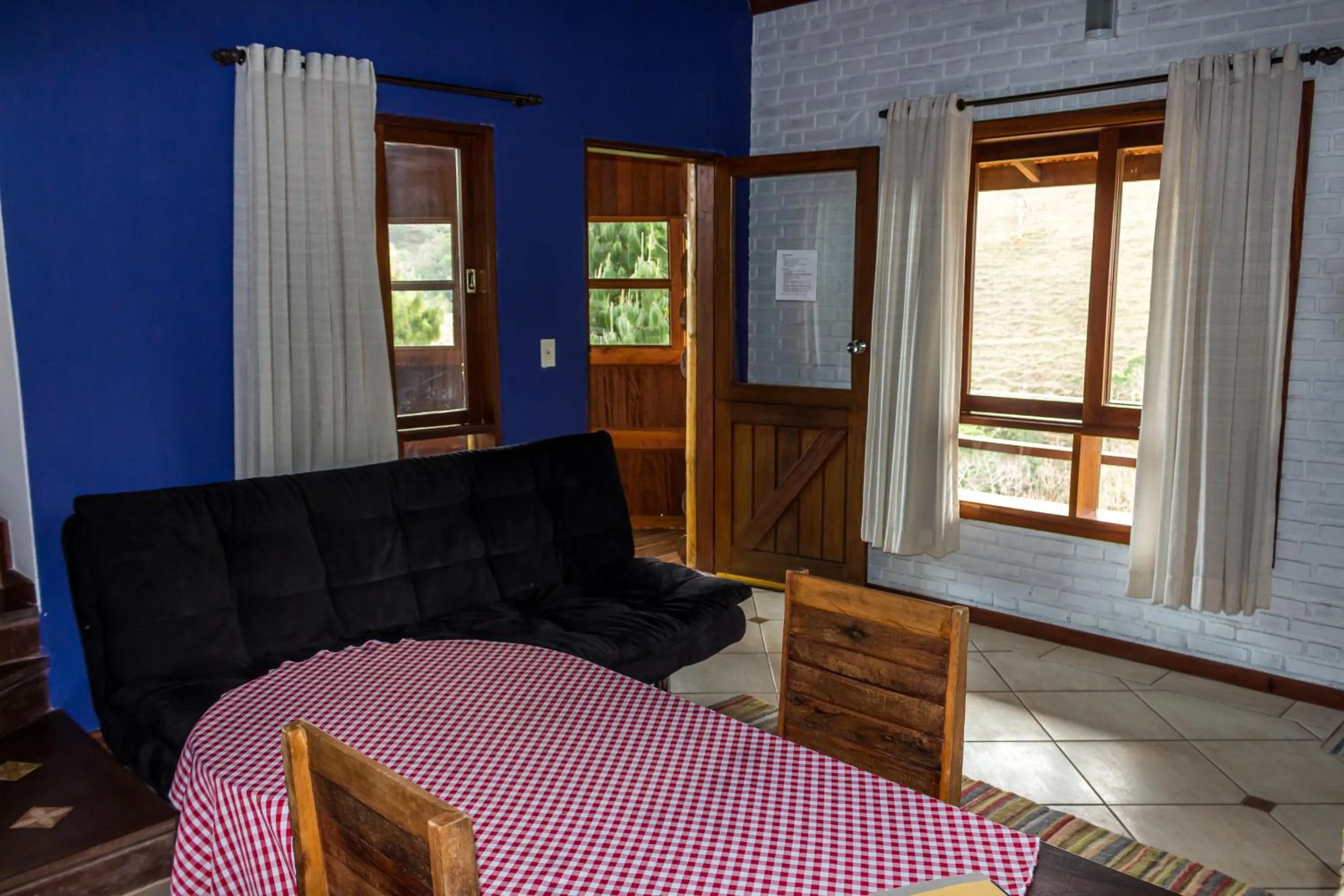 Photo of the whole room in Pousada Cabanas no Mundo