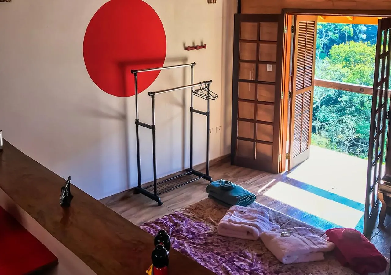 Photo of the whole room, Bed in Pousada Cabanas no Mundo