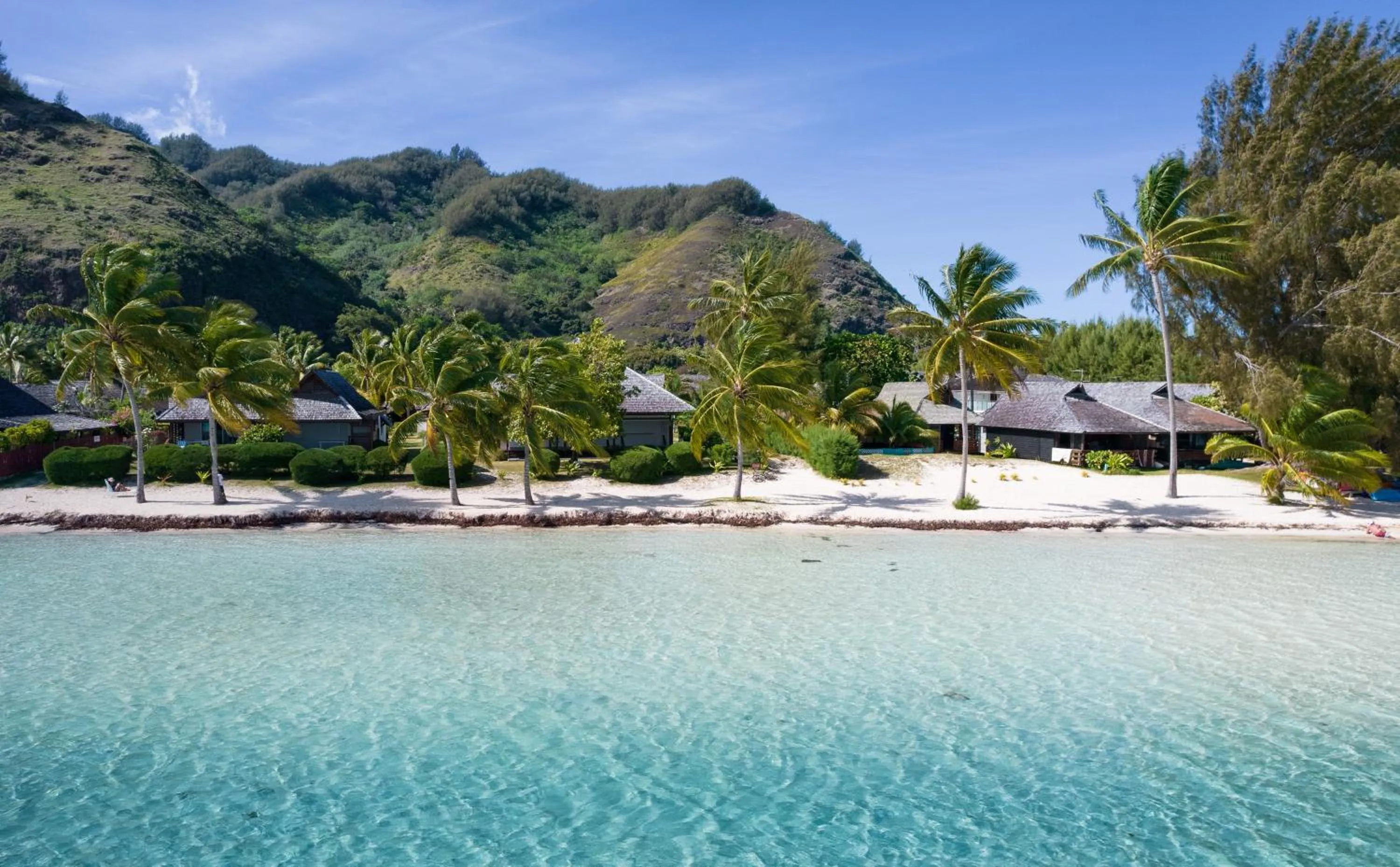 Natural landscape in Moorea Sunset Beach
