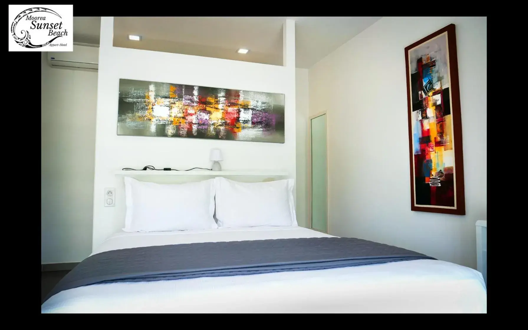 First Floor Suite in Moorea Sunset Beach First Floor Suite in Moorea Sunset Beach