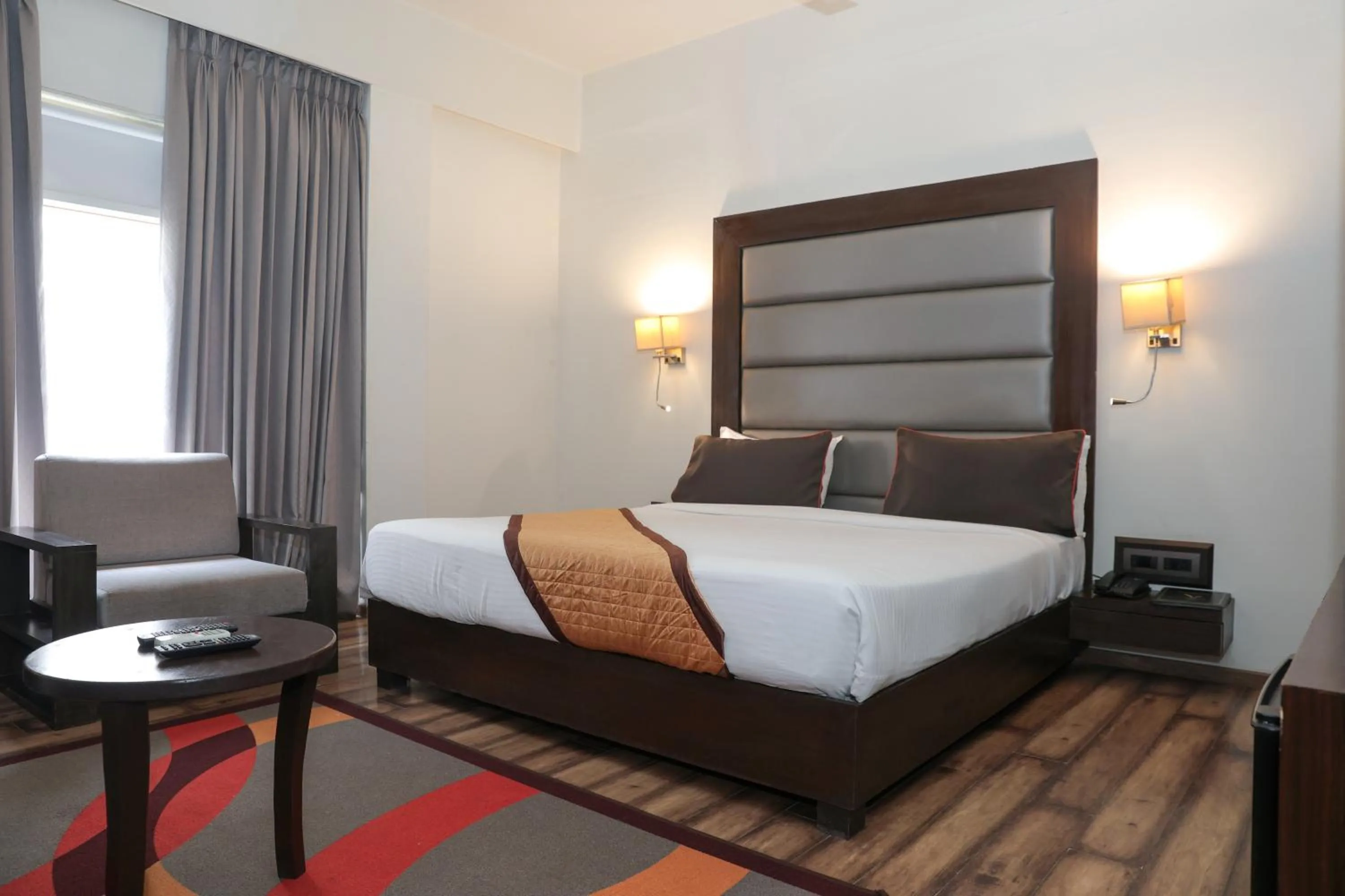 View (from property/room), Bed in Veronica Hotel