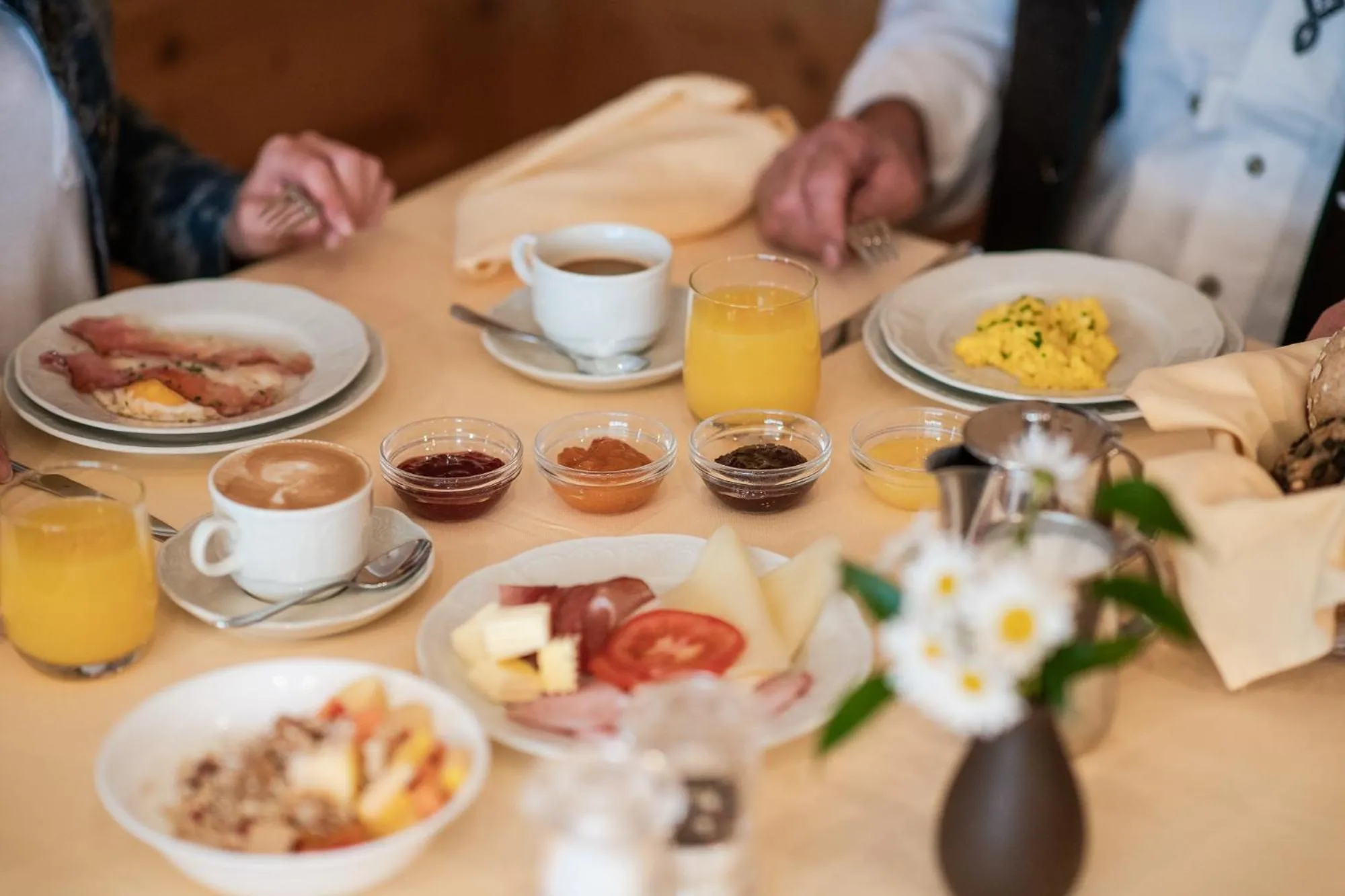 Food and drinks in Hotel Zum Mohren