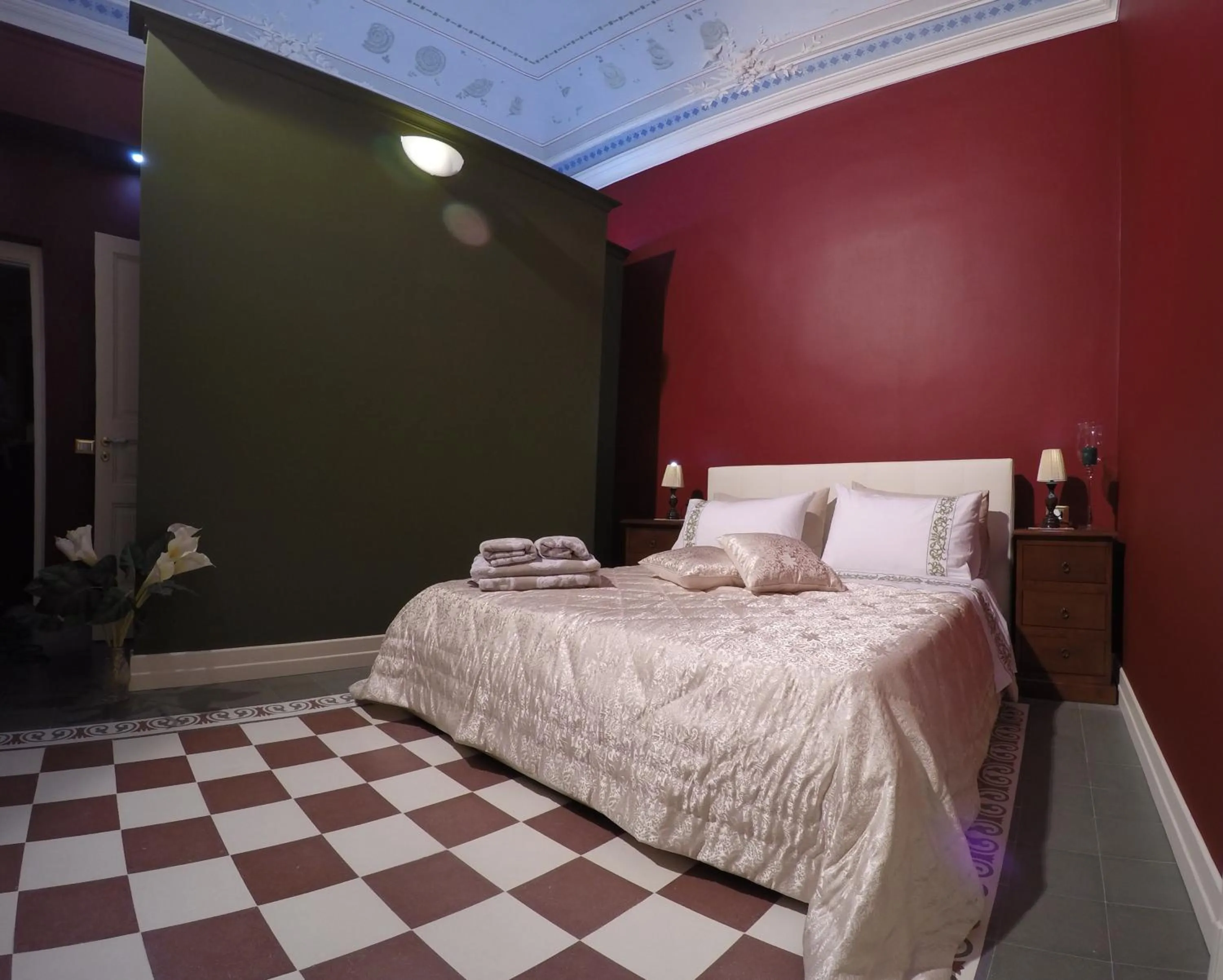 Photo of the whole room, Bed in Art Fashion House Luxury Rooms