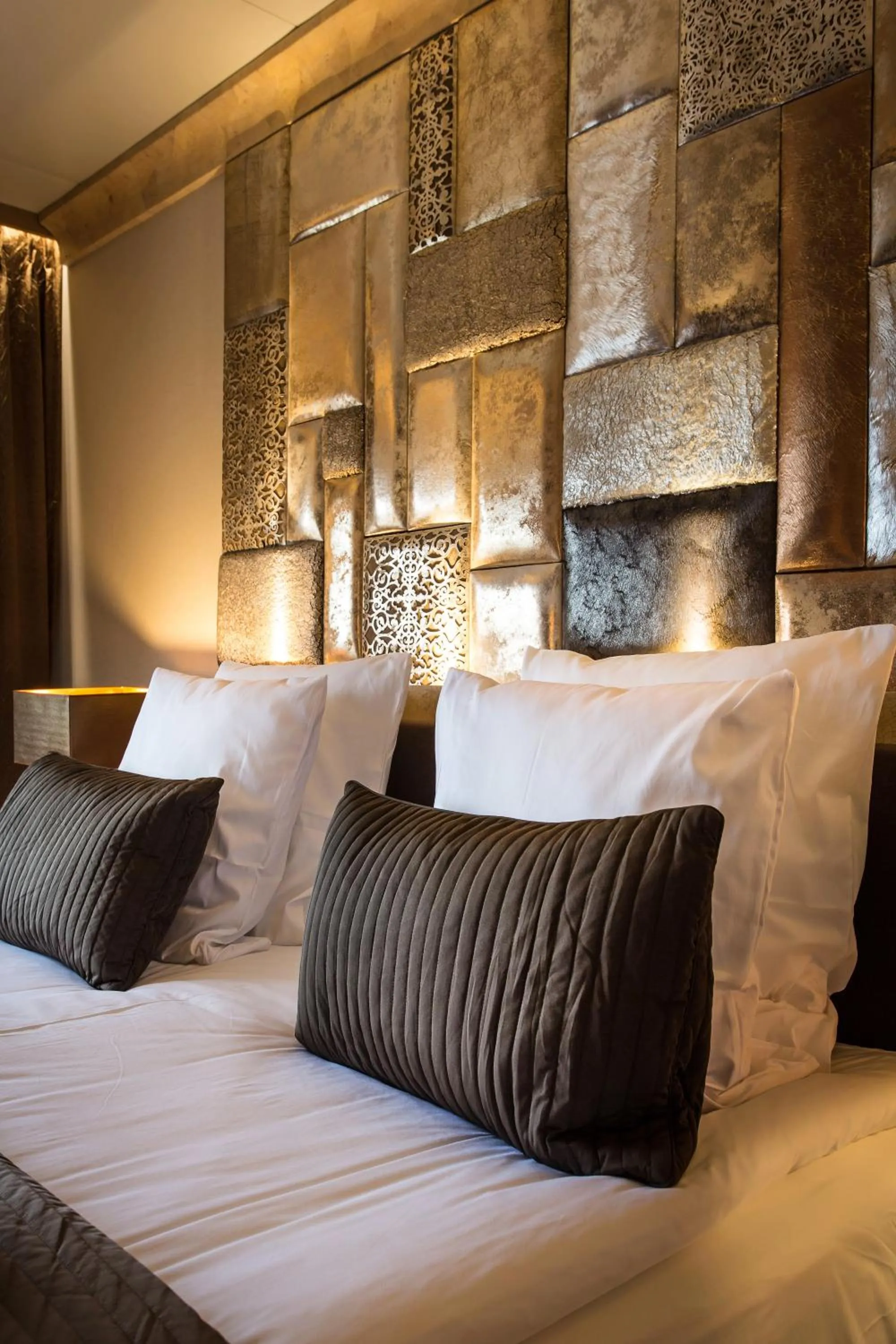 Decorative detail, Bed in Thermen Londerzeel Hotel