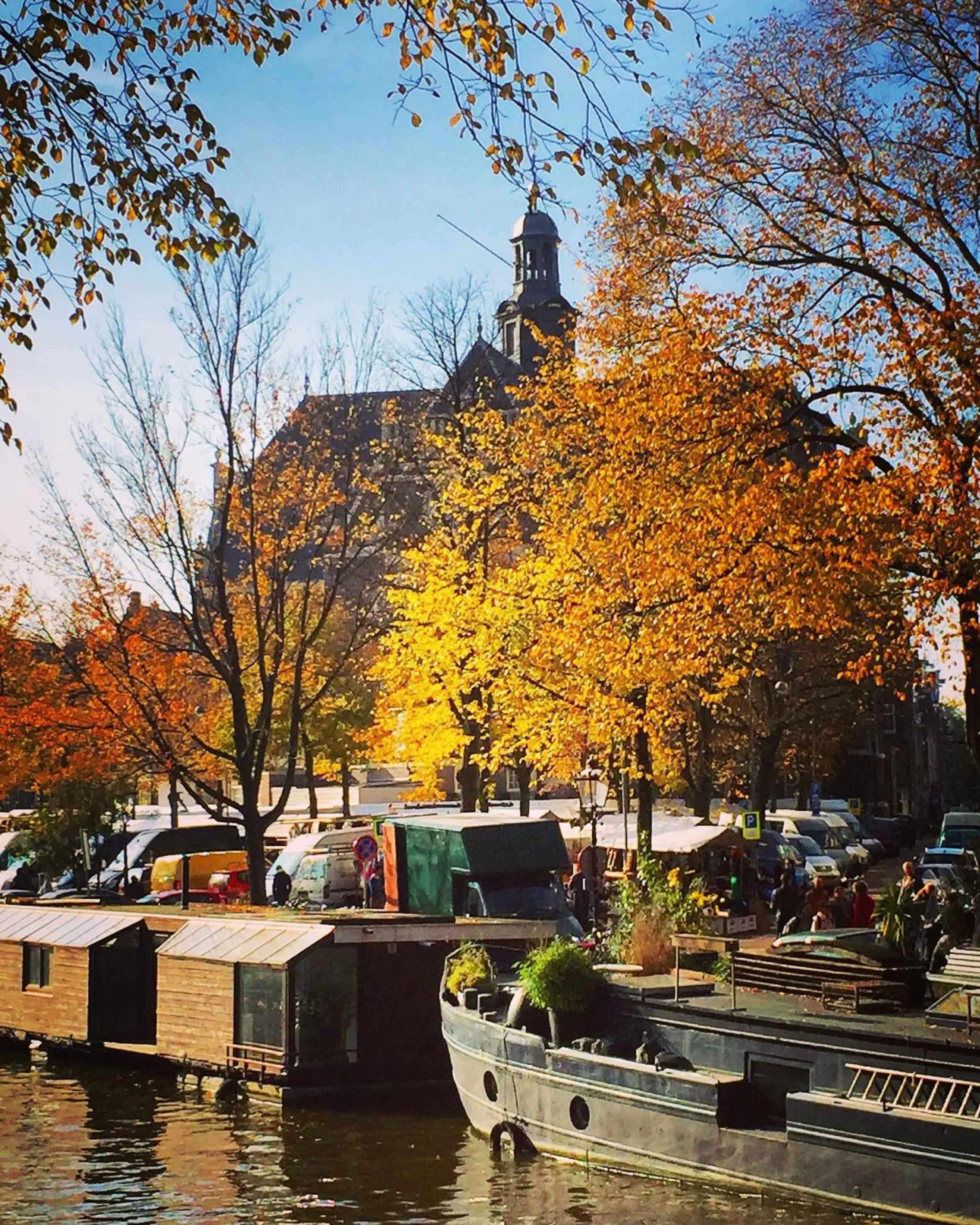 Landmark view in Houseboat Westerdok