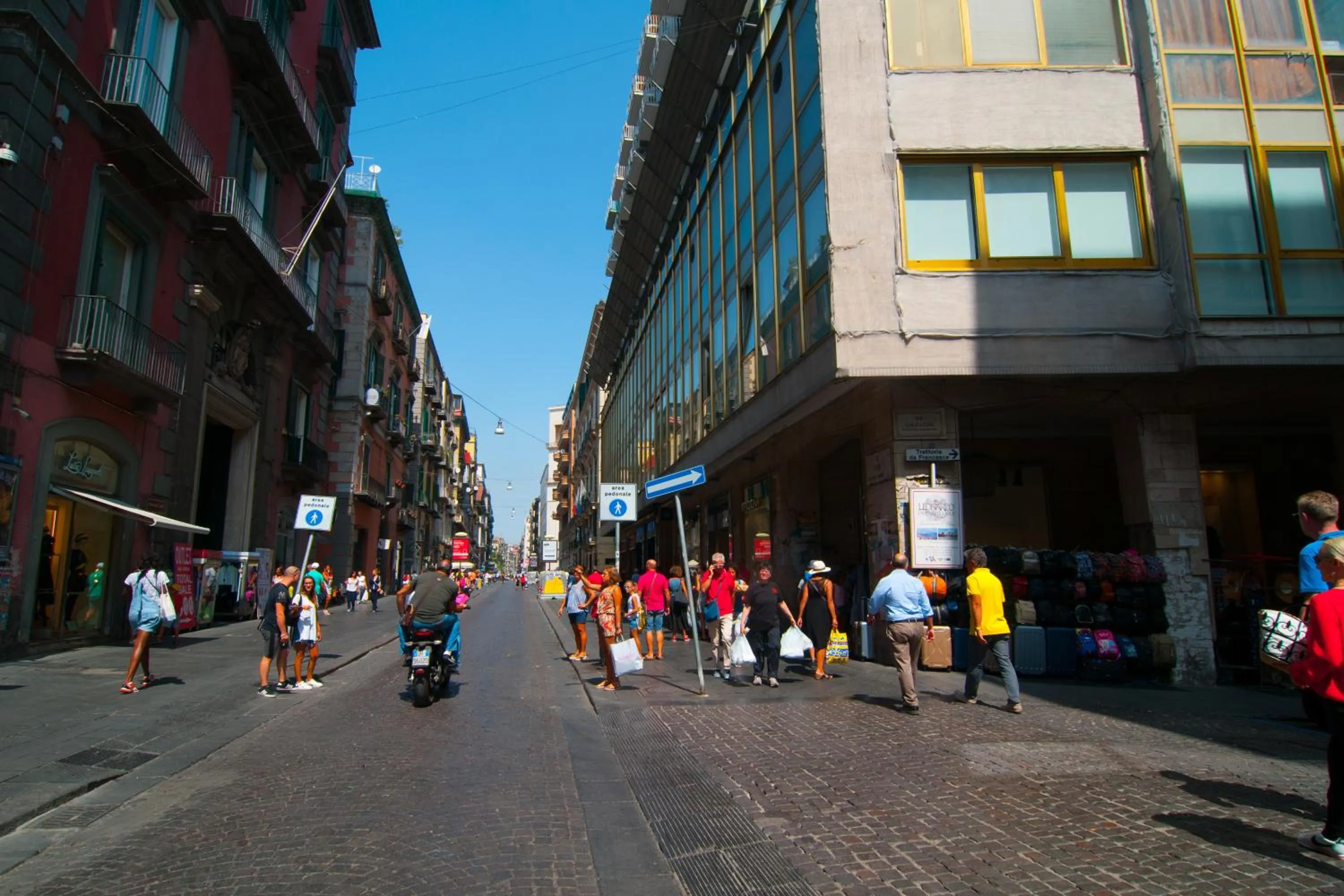 Restaurant/places to eat in Flyresidence - Municipio - Toledo