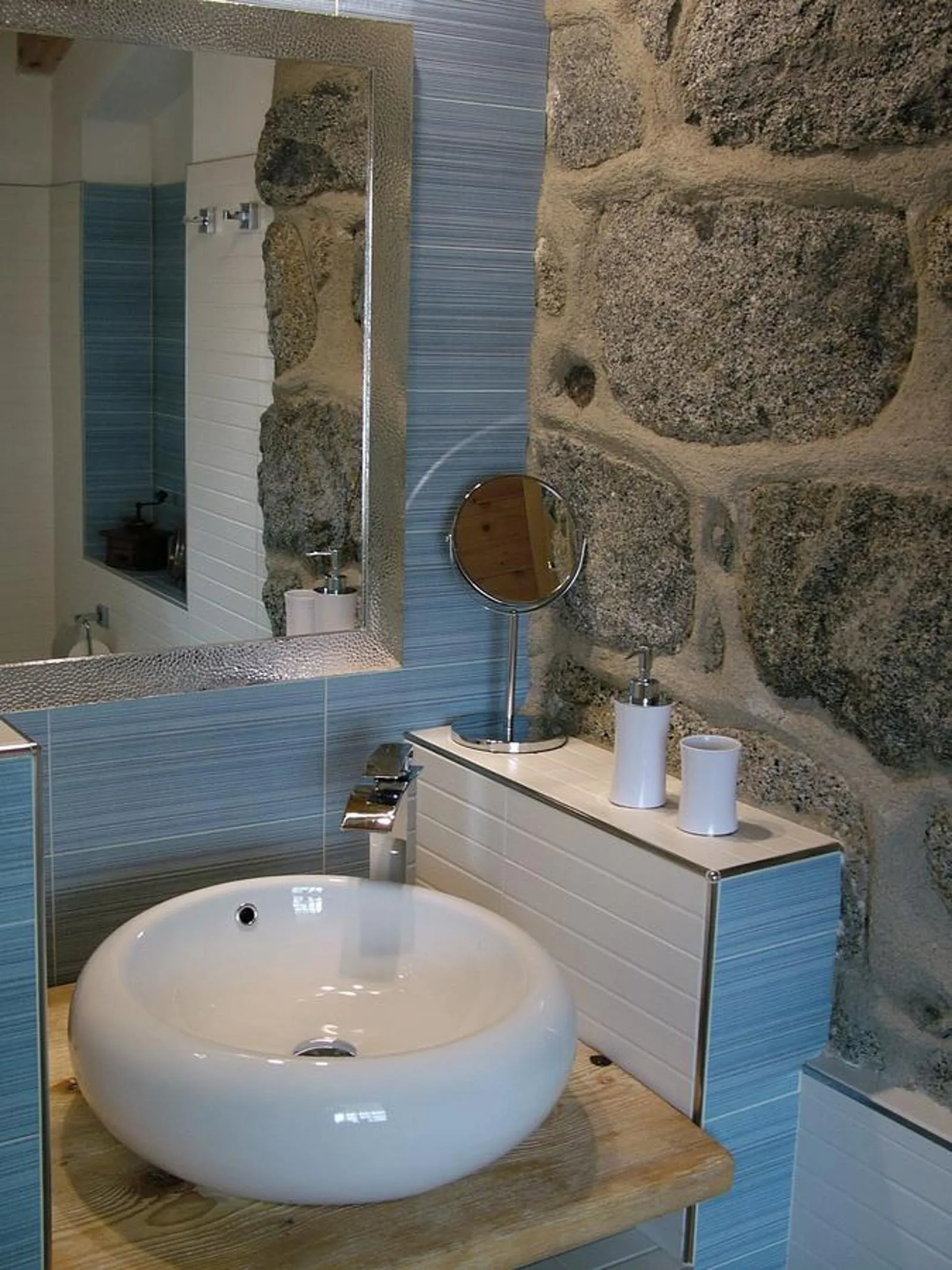 Shower in B&B Il Noce alla Finestra
