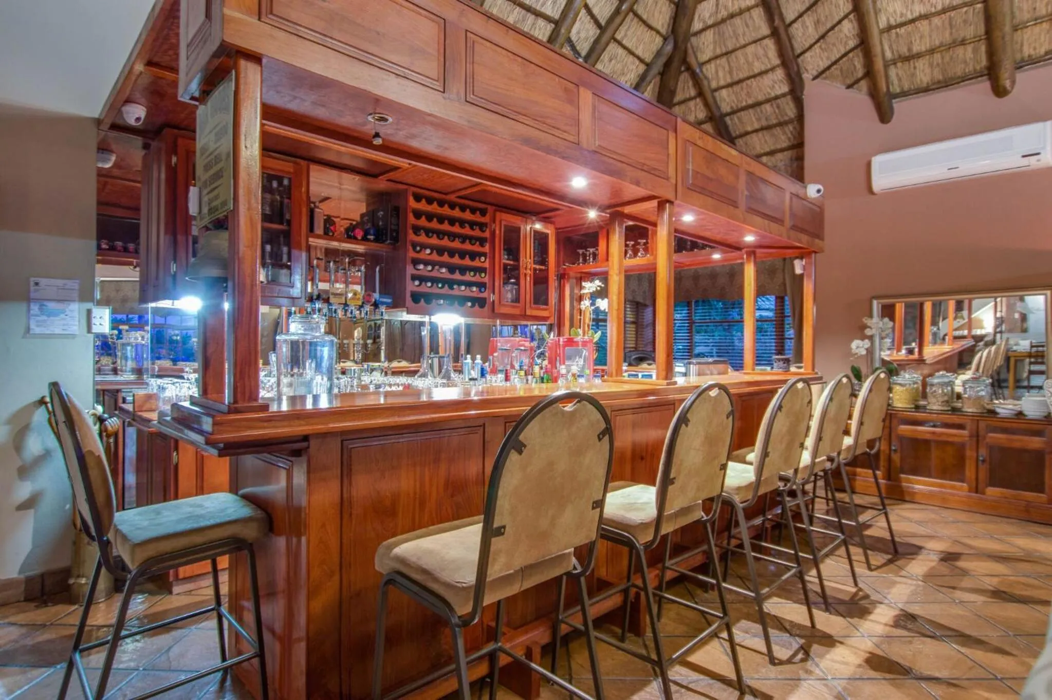 Lounge or bar in Kassaboera Lodge