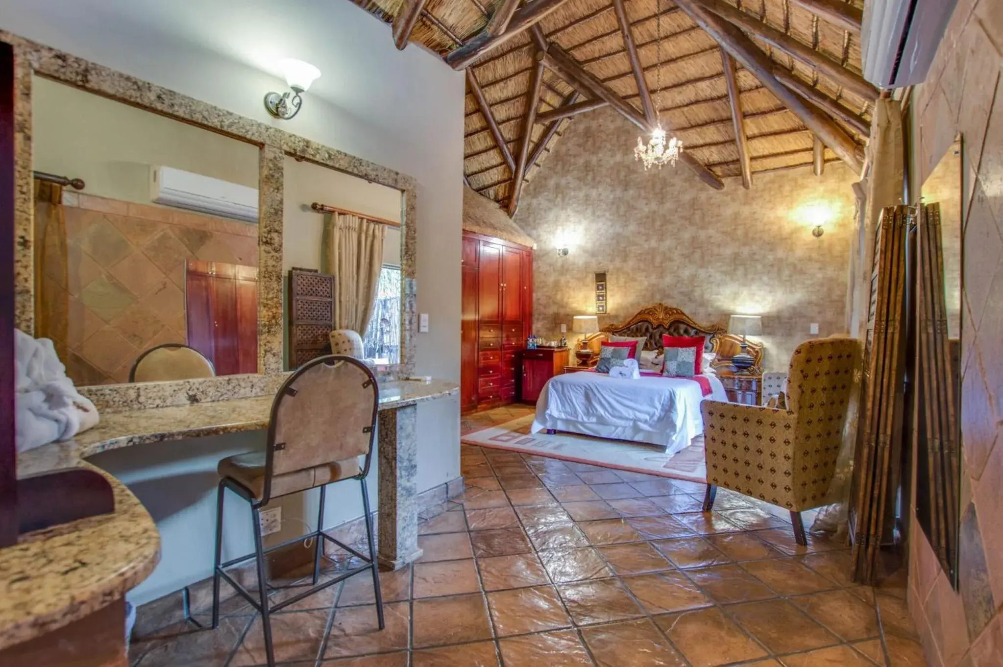 Honeymoon Suite in Kassaboera Lodge Honeymoon Suite in Kassaboera Lodge