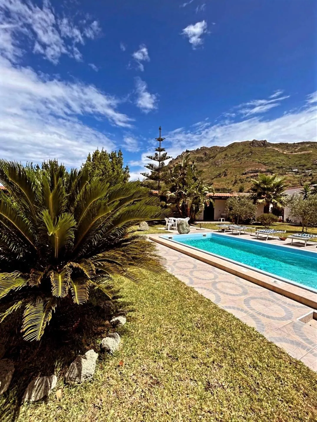 Pool view in Case Vacanze Le Buganville