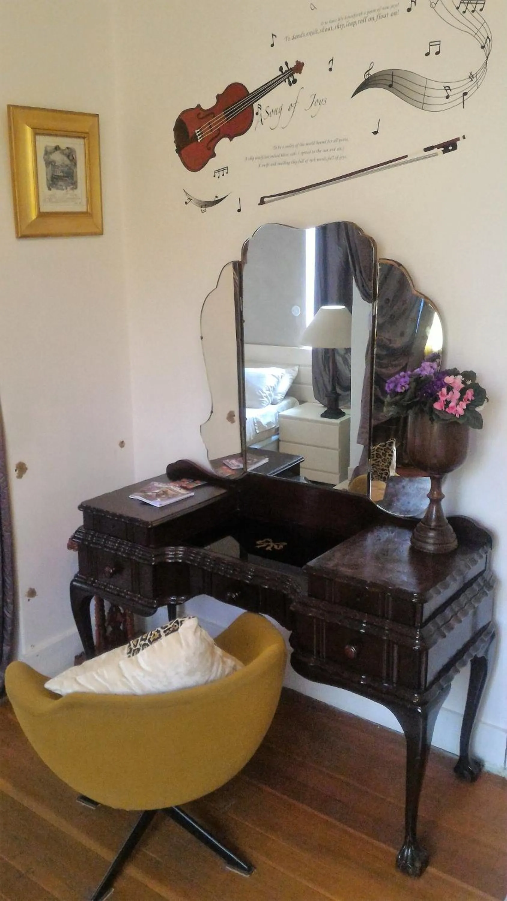 Seating area in Westmoreland Lodge