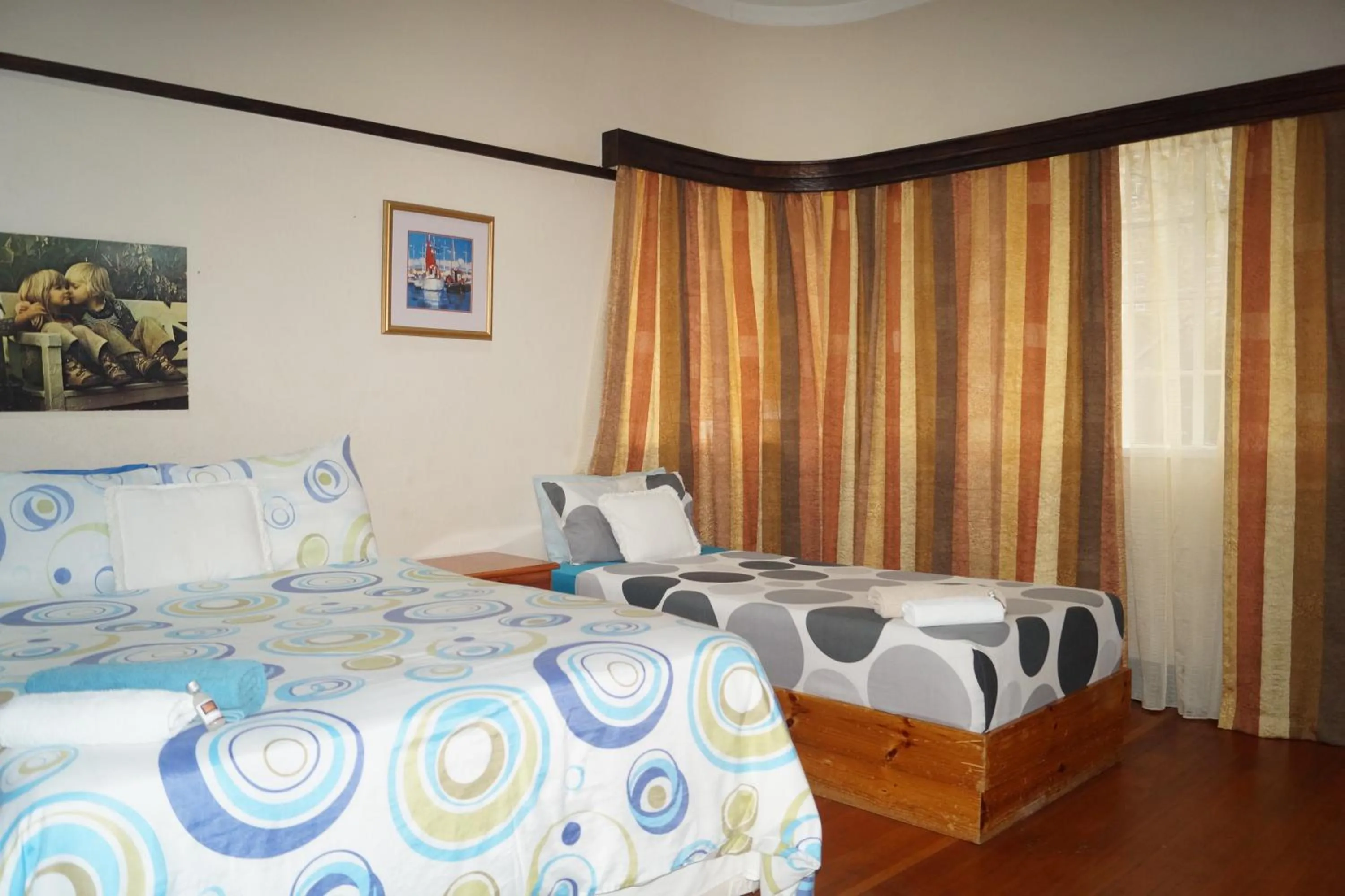 Bedroom, Bed in Westmoreland Lodge