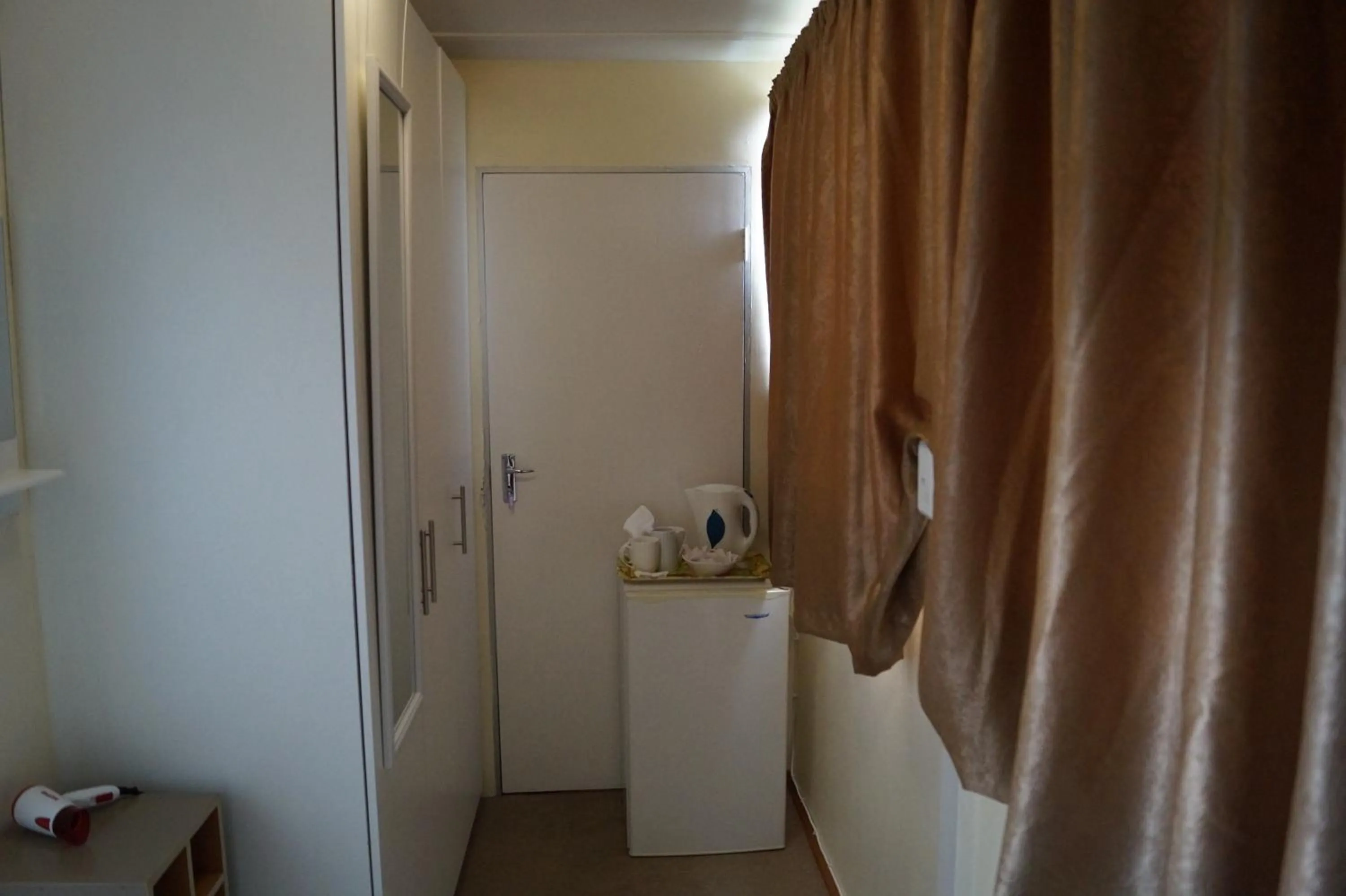 Coffee/tea facilities in Westmoreland Lodge