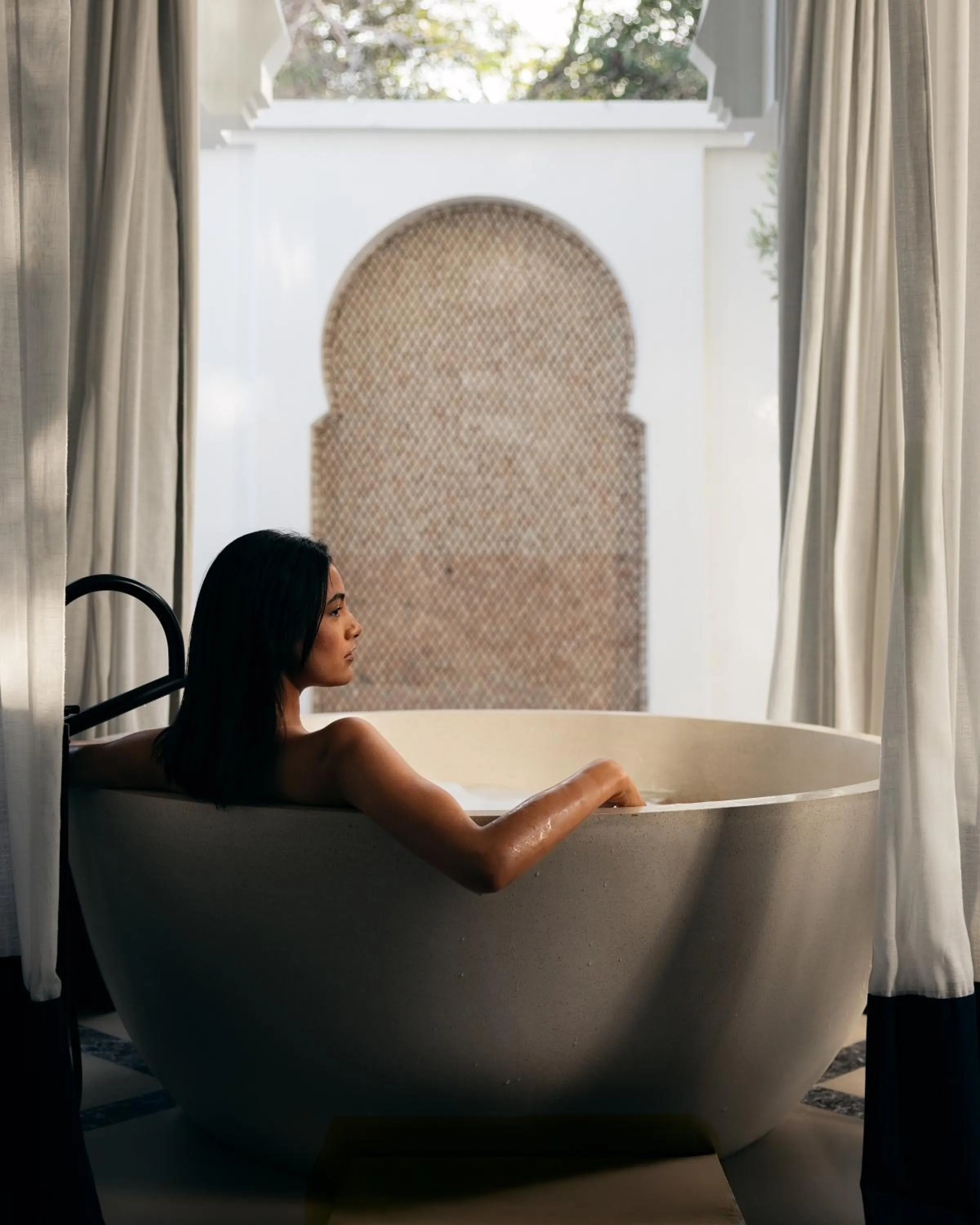 Bath in Banyan Tree Tamouda Bay