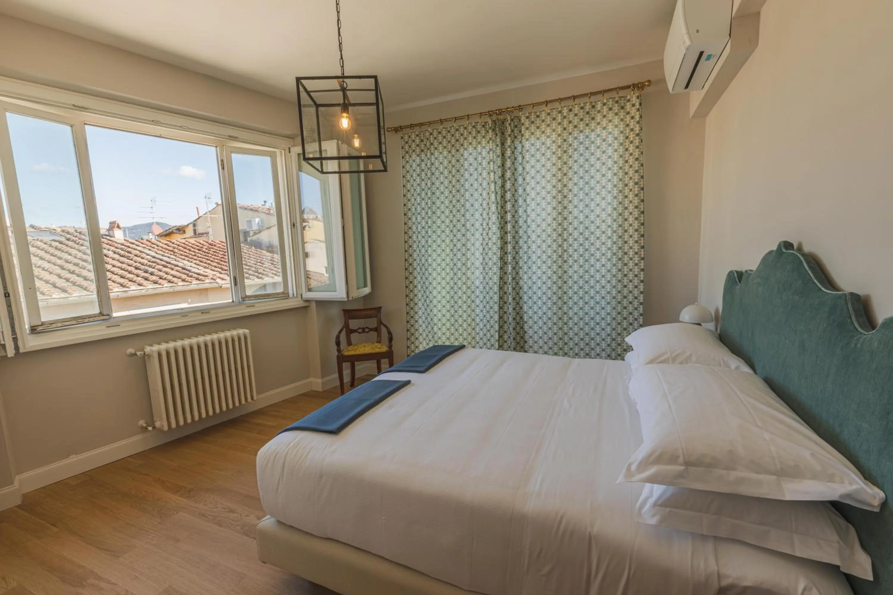 Bedroom, Bed in Antica Torre Tornabuoni