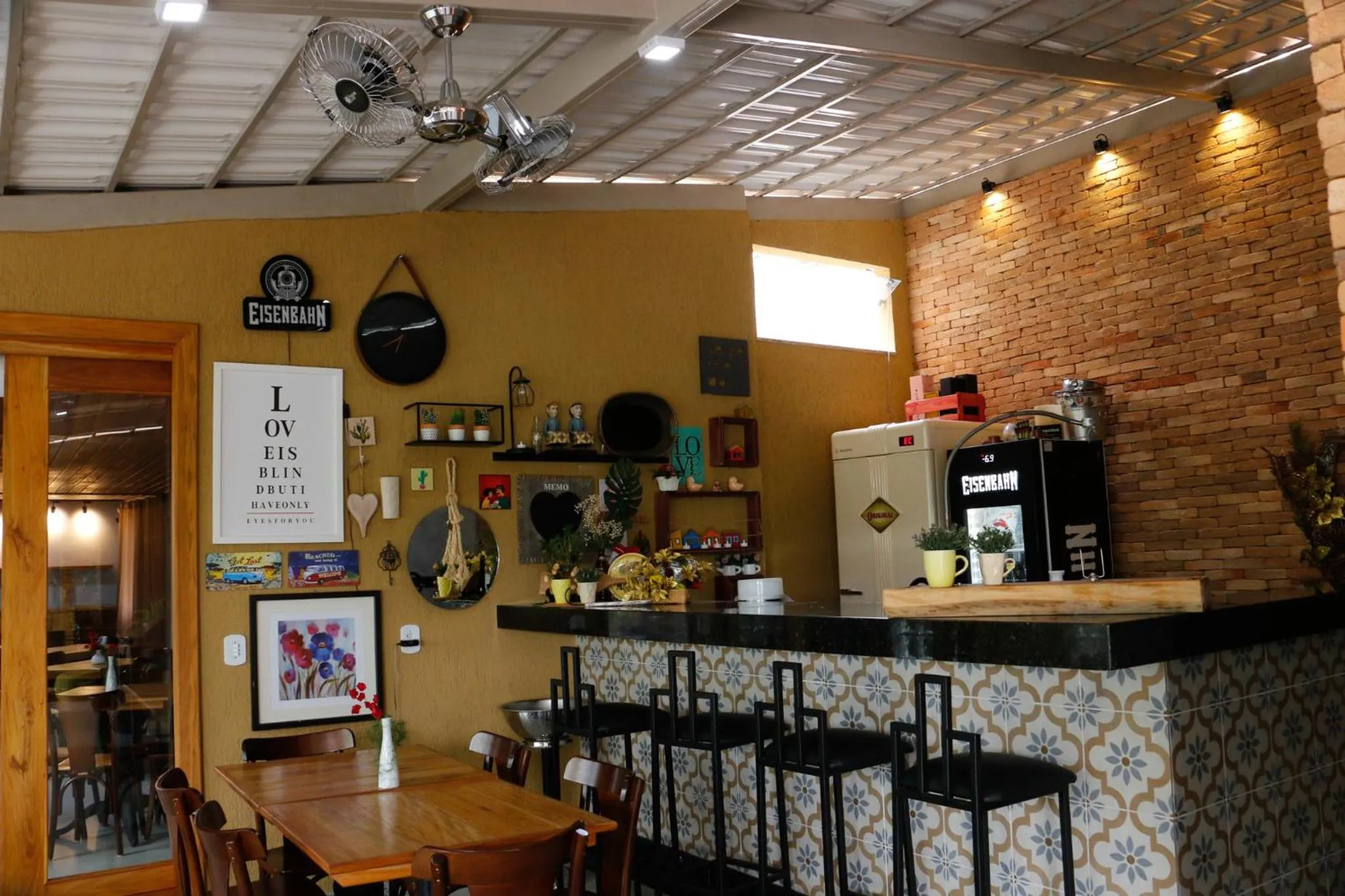 Balcony/Terrace in San Diego Lancaster Teófilo Otoni