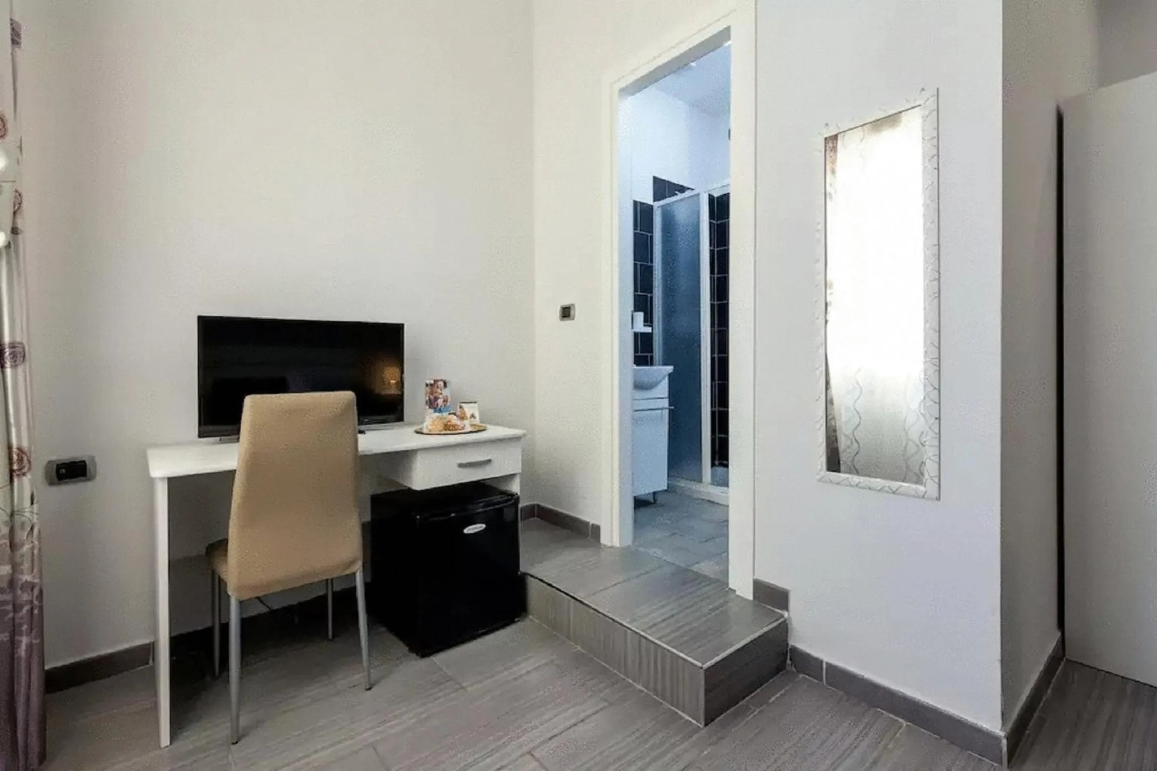 Photo of the whole room in B&B Paradise