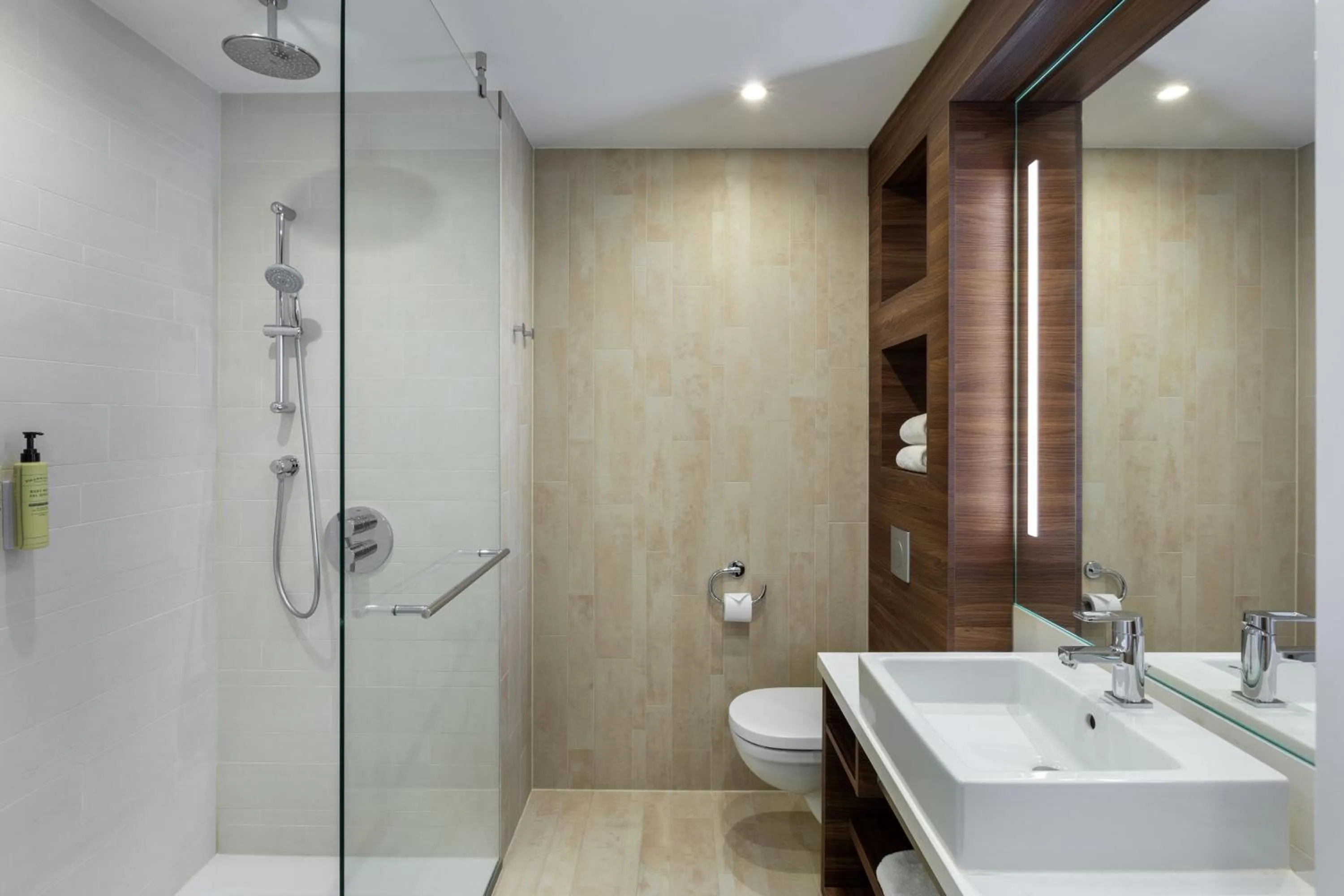 Bathroom in Element Amsterdam