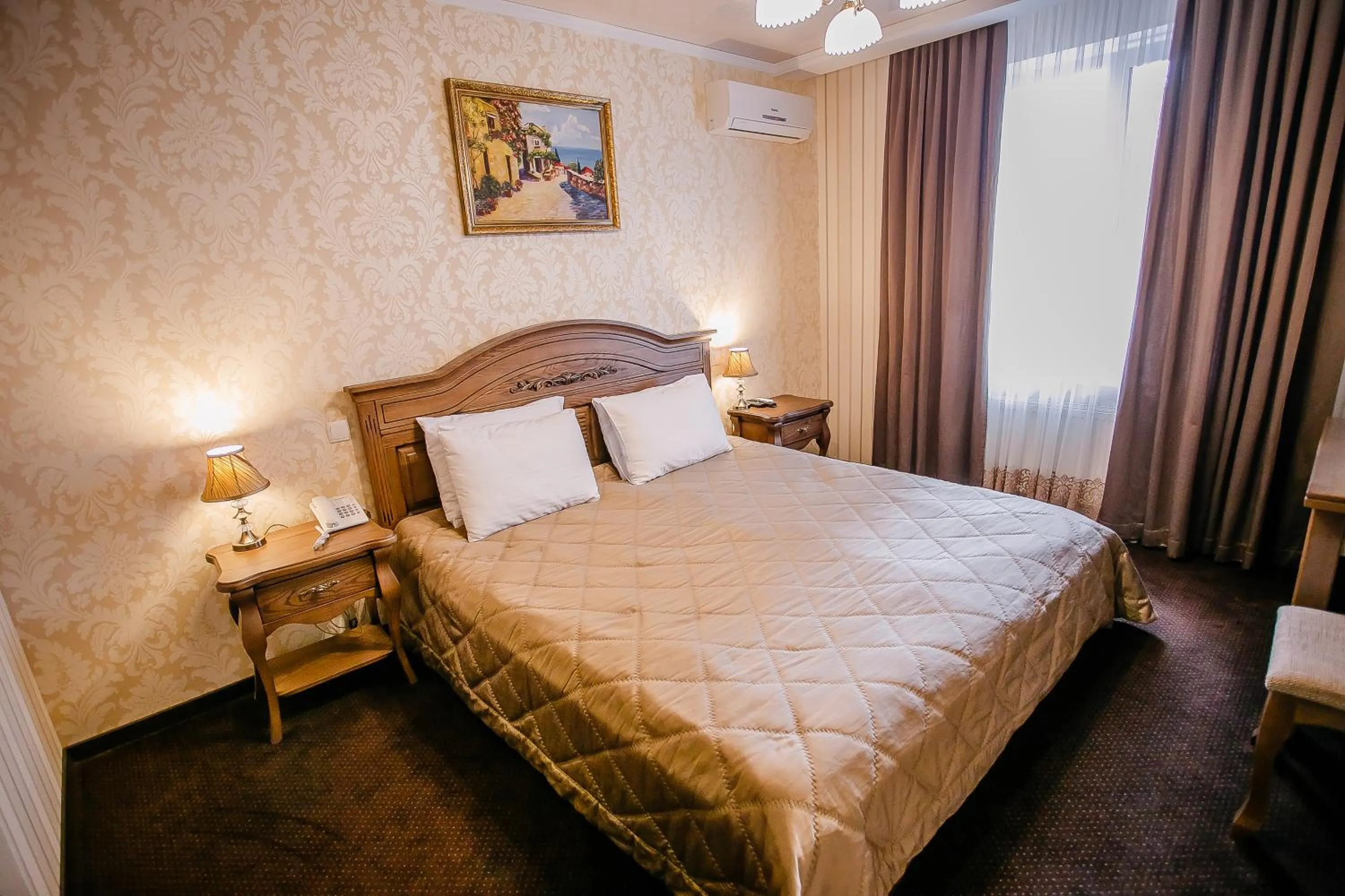 Day, Bed in Aristokrat