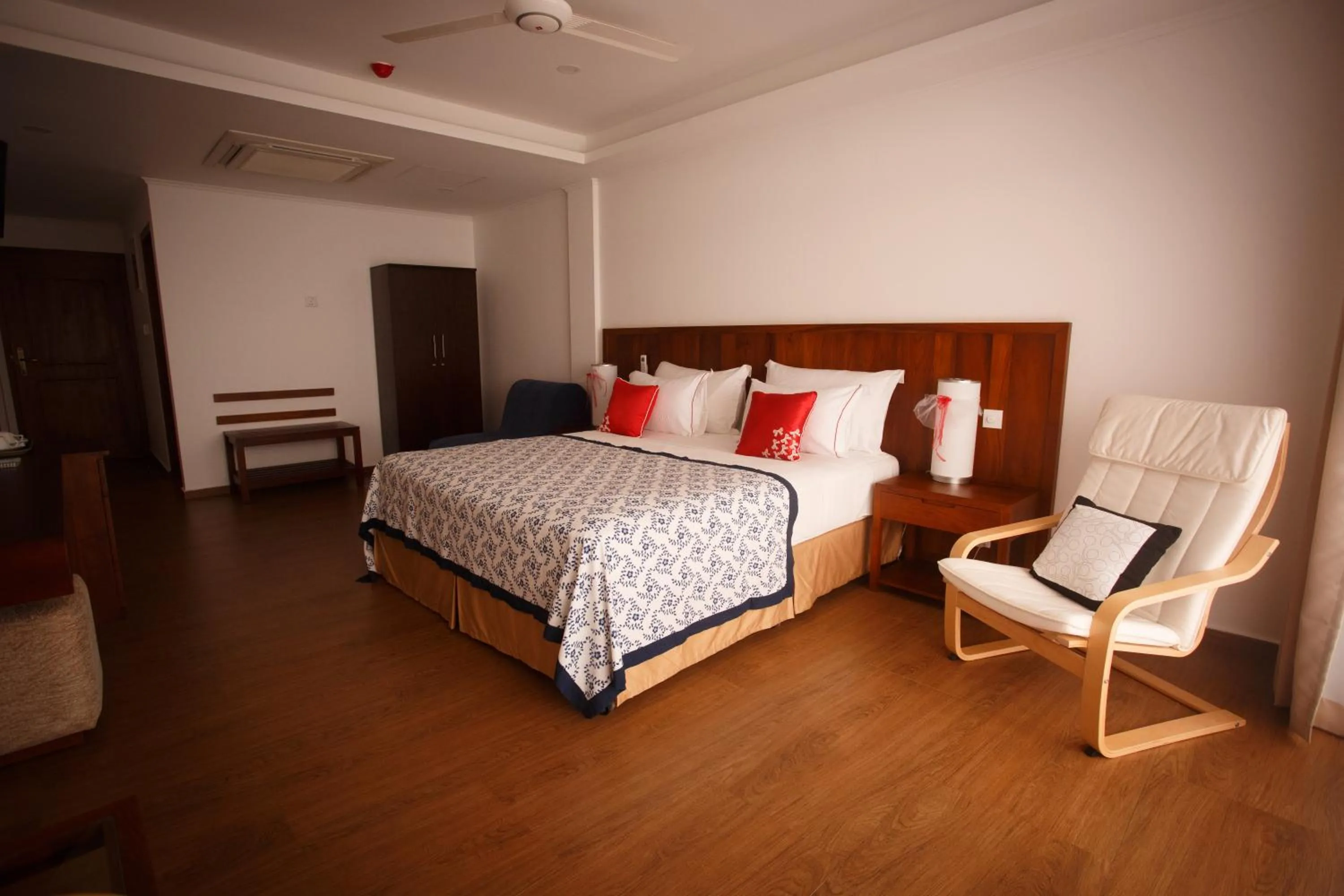 Bed in Sayura Beach Hotel