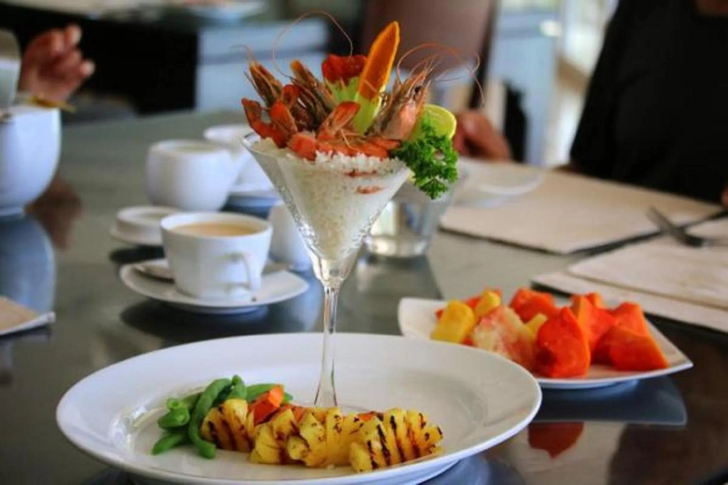 Food in Sayura Beach Hotel