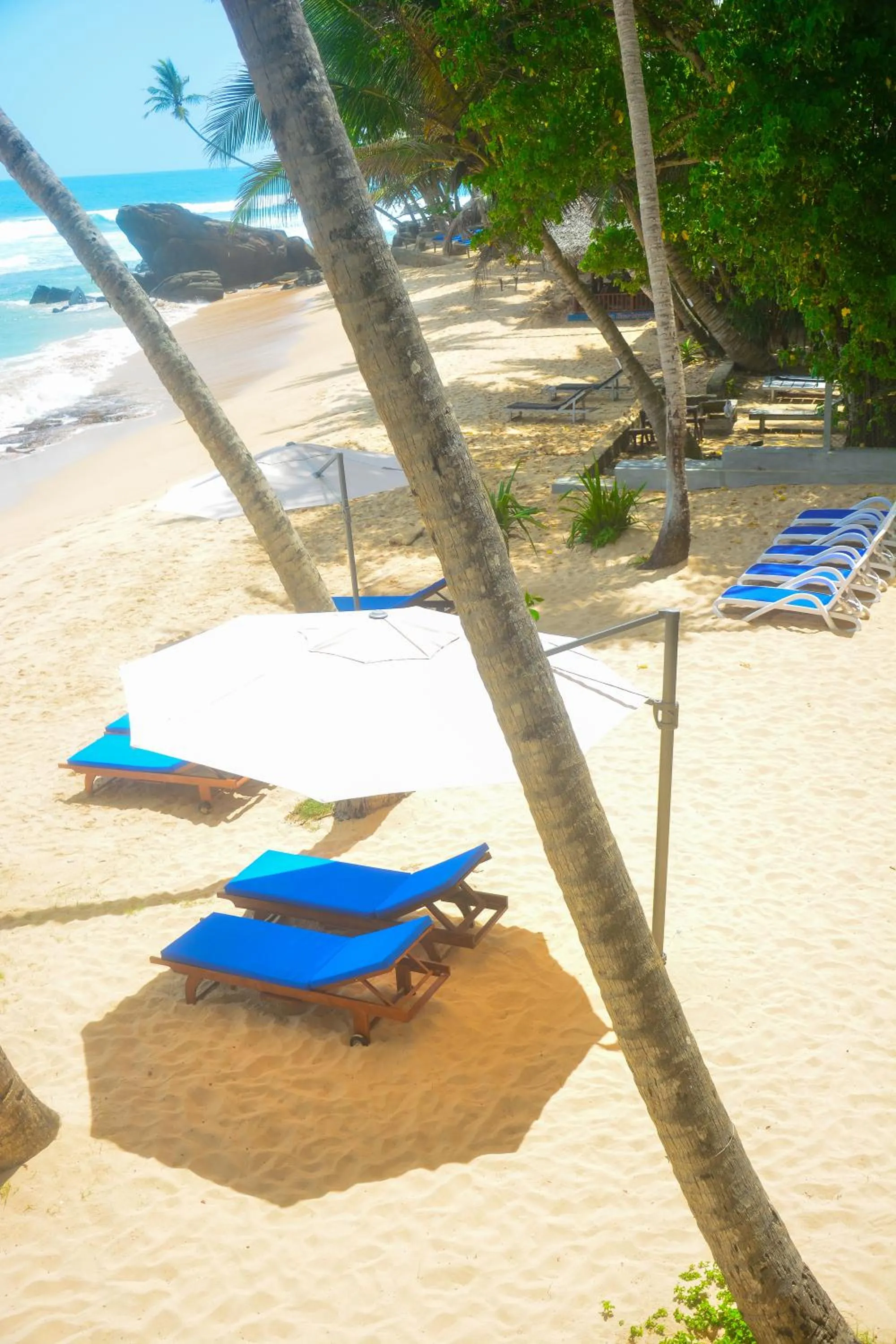 Beach in Sayura Beach Hotel