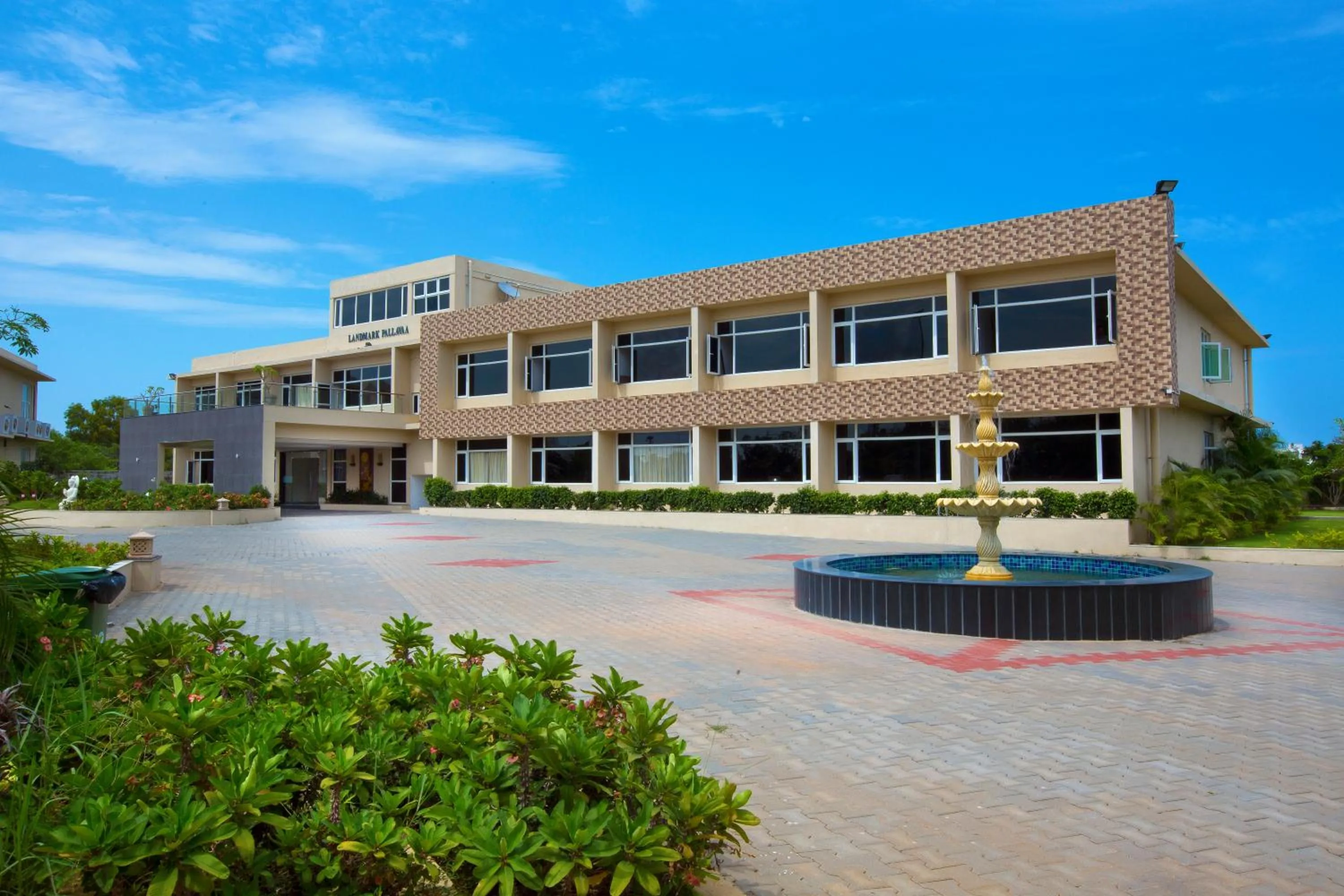 Facade/entrance in Landmark Pallavaa Beach Resorts Mahabalipuram