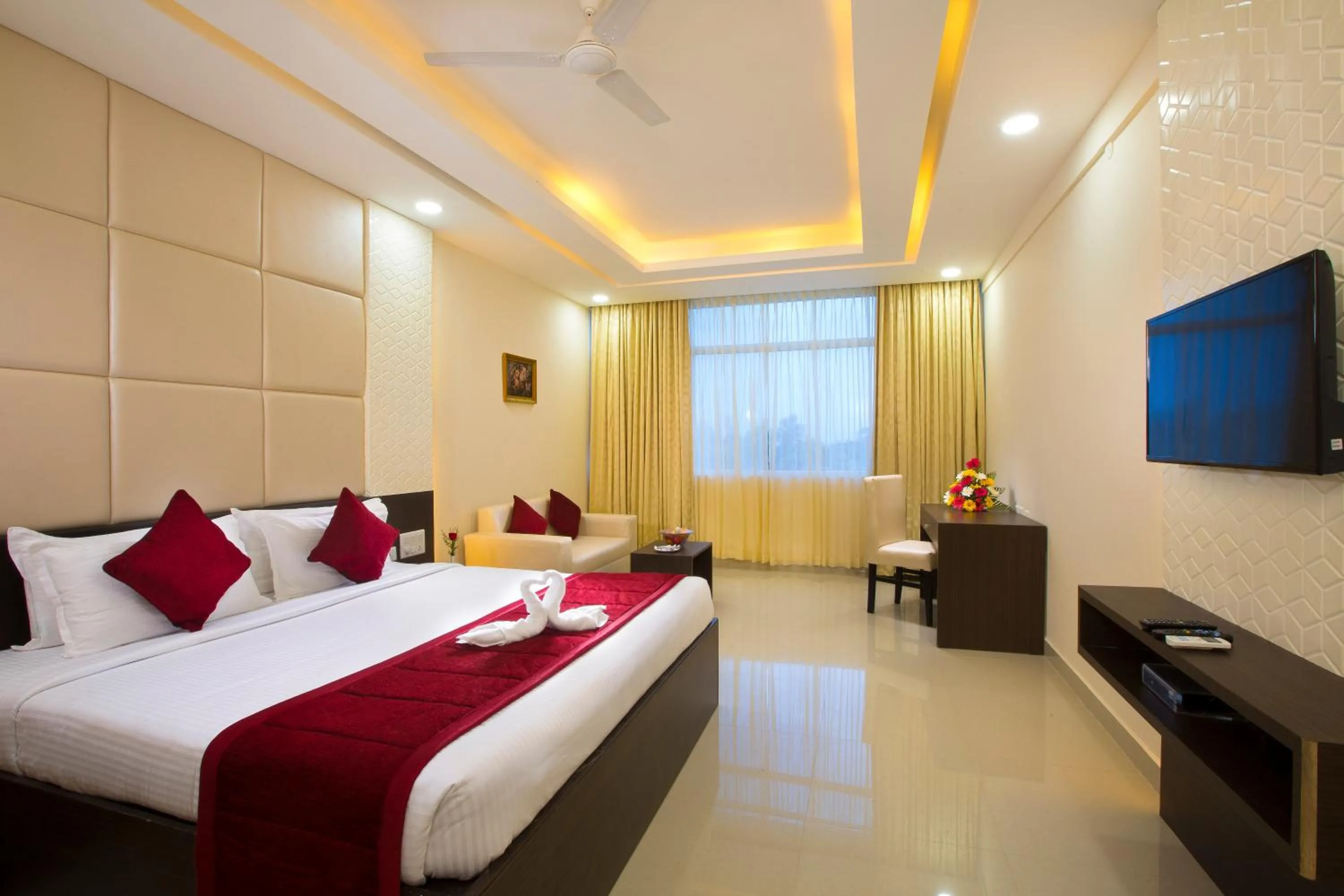 cot, Bed in Landmark Pallavaa Beach Resorts Mahabalipuram