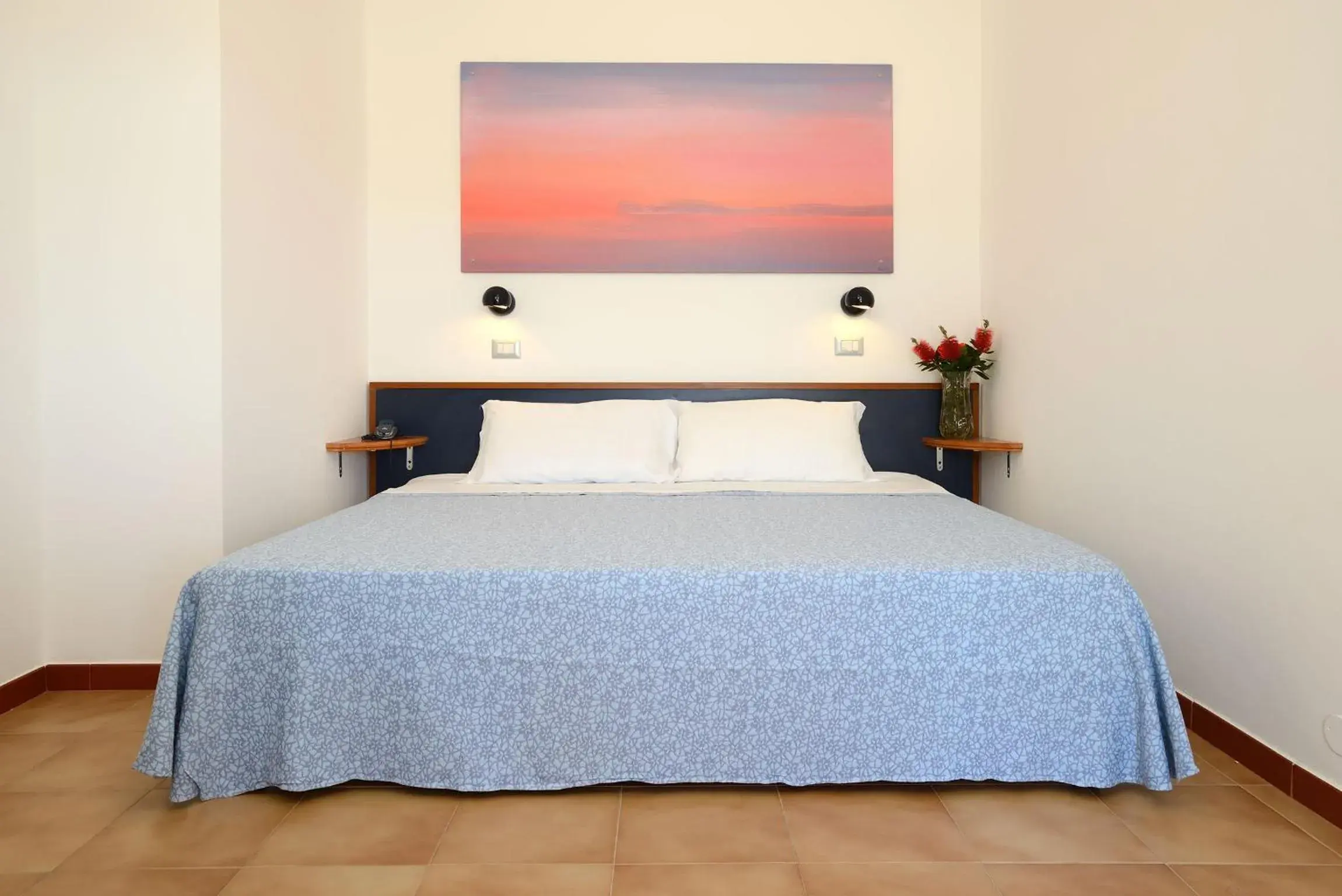 Quadruple Room in Hotel Oasis Quadruple Room in Hotel Oasis