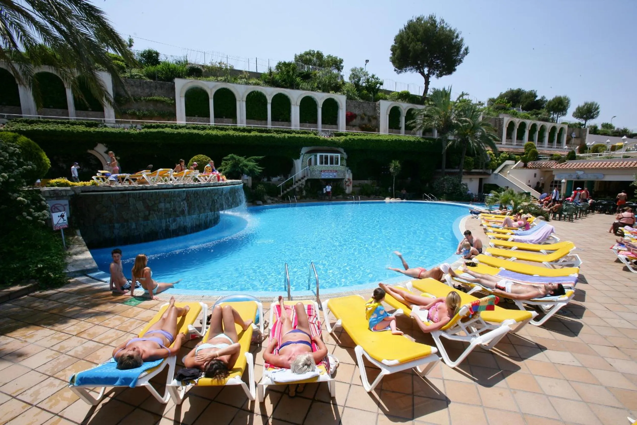 Swimming pool in Hotel Guitart Central Park Aqua Resort