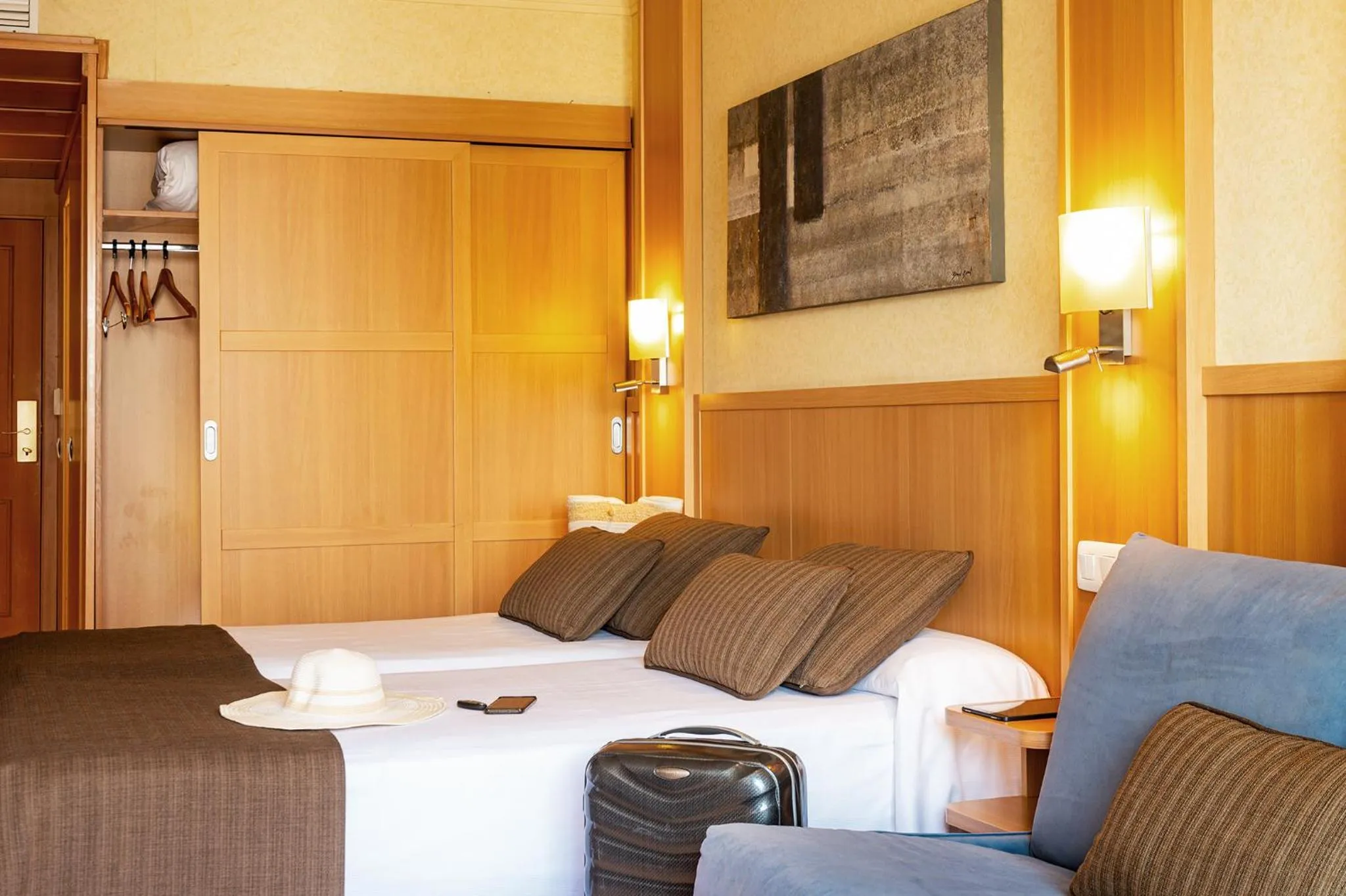 Bedroom in Hotel Guitart Central Park Aqua Resort