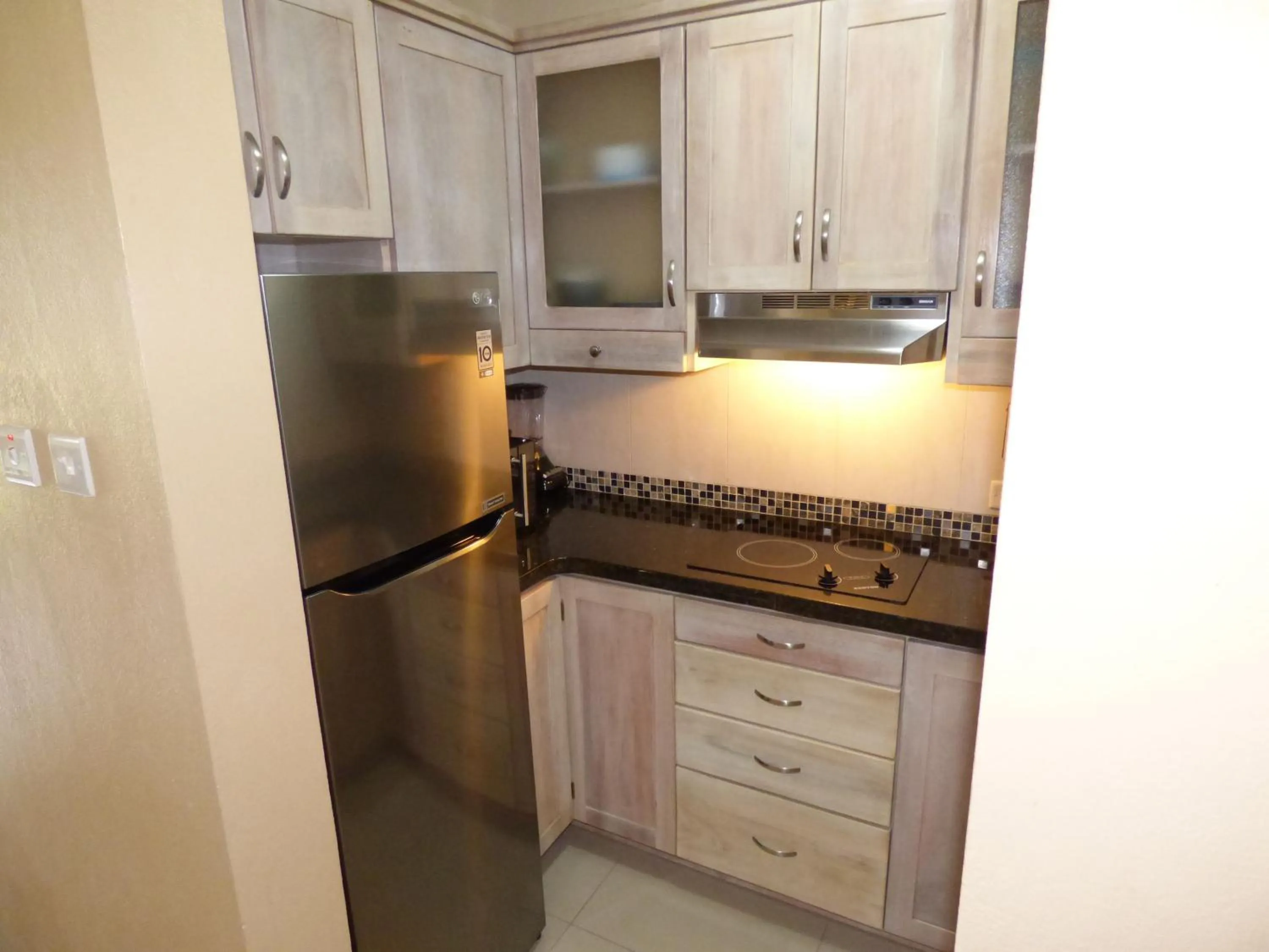 Kitchen or kitchenette in Beach One Bedroom Suite A29