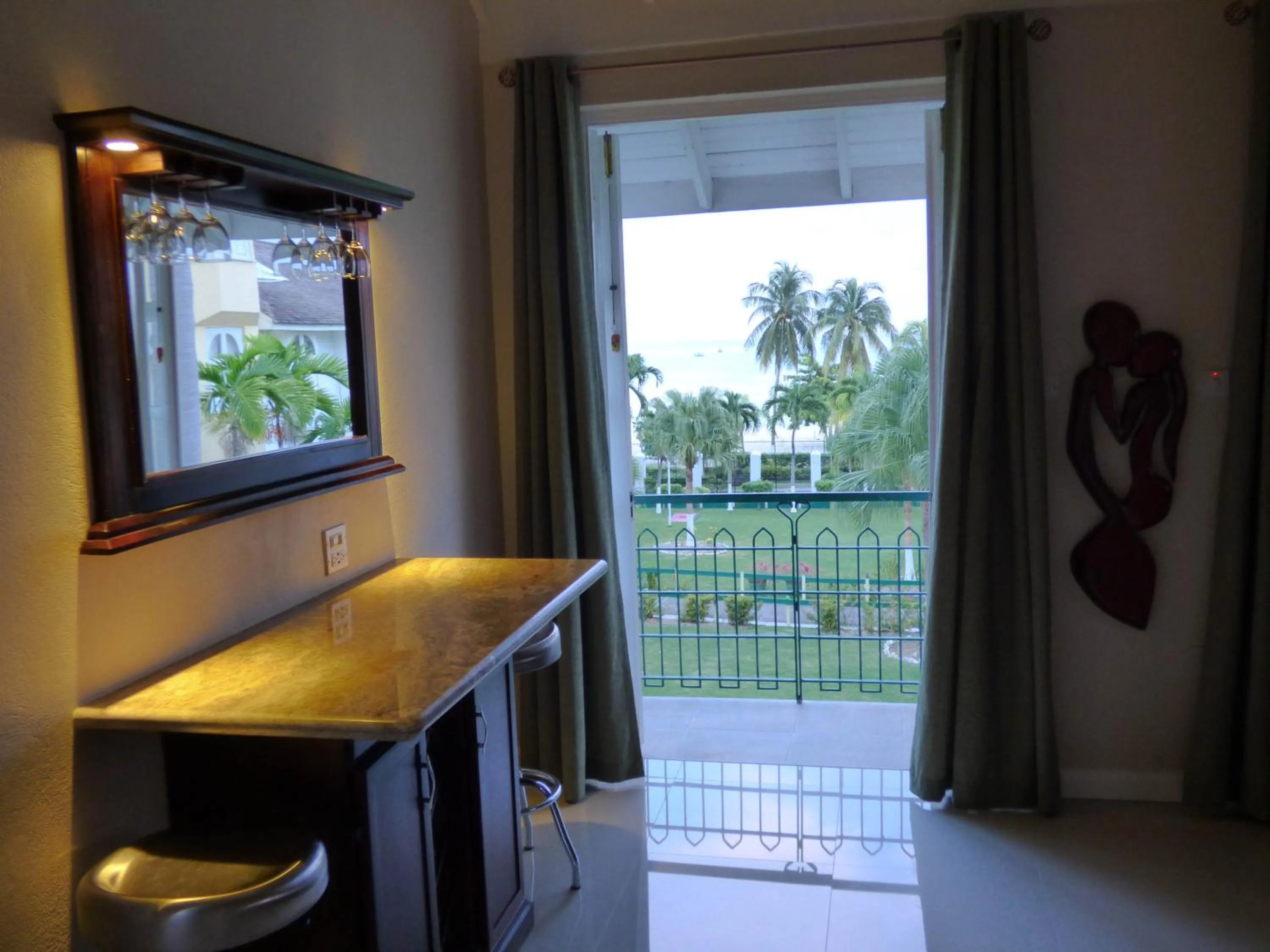 Decorative detail in Beach One Bedroom Suite A29