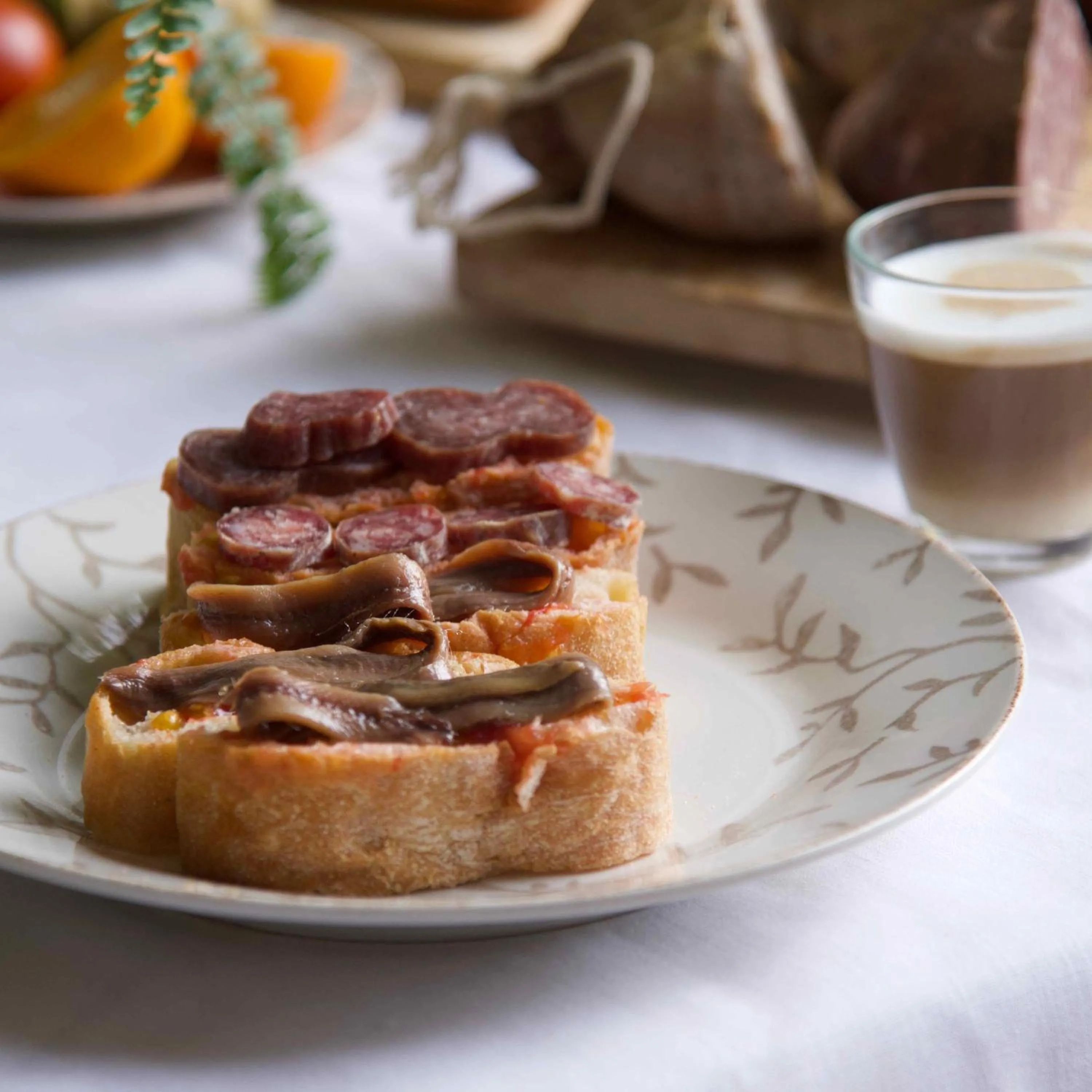 Breakfast in Hotel Boutique Niu de Sol - Designed for Adults