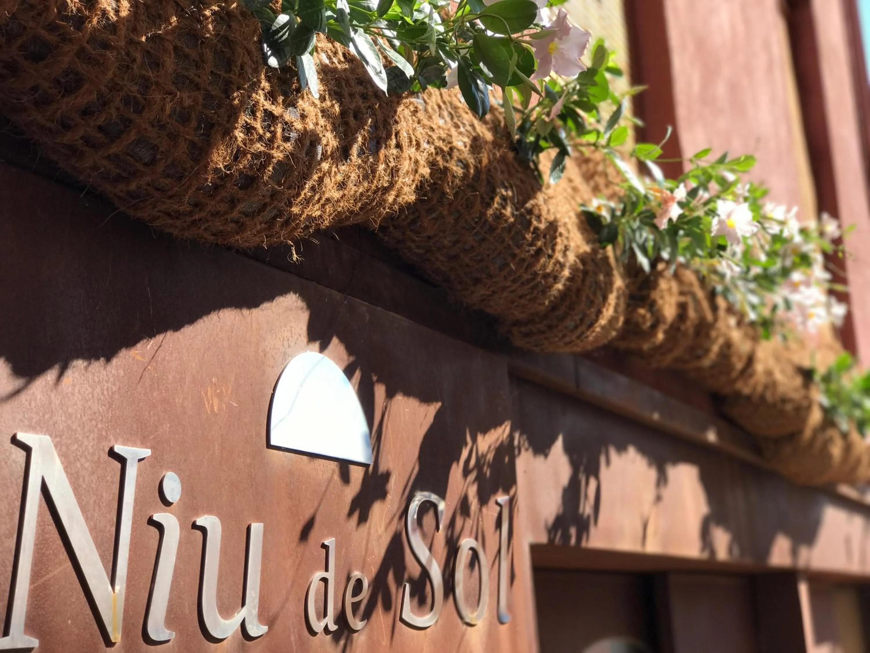 Facade/entrance in Hotel Boutique Niu de Sol - Designed for Adults
