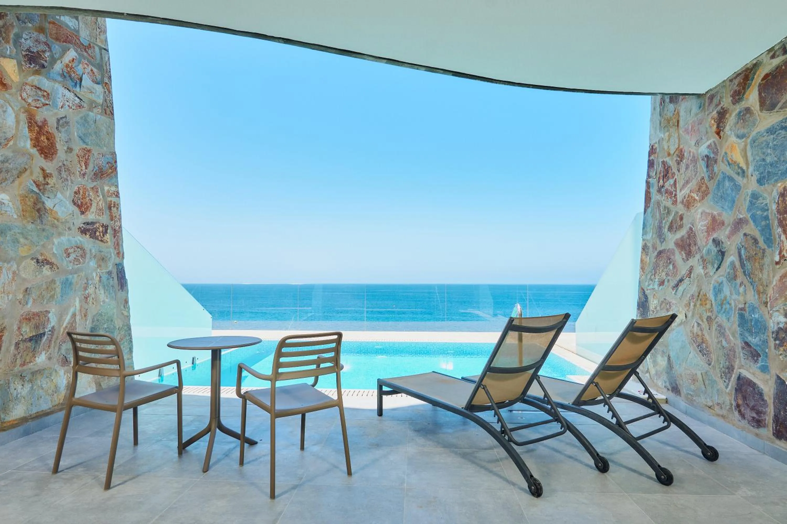 Swimming pool in Gloria Palace Amadores Thalasso & Hotel