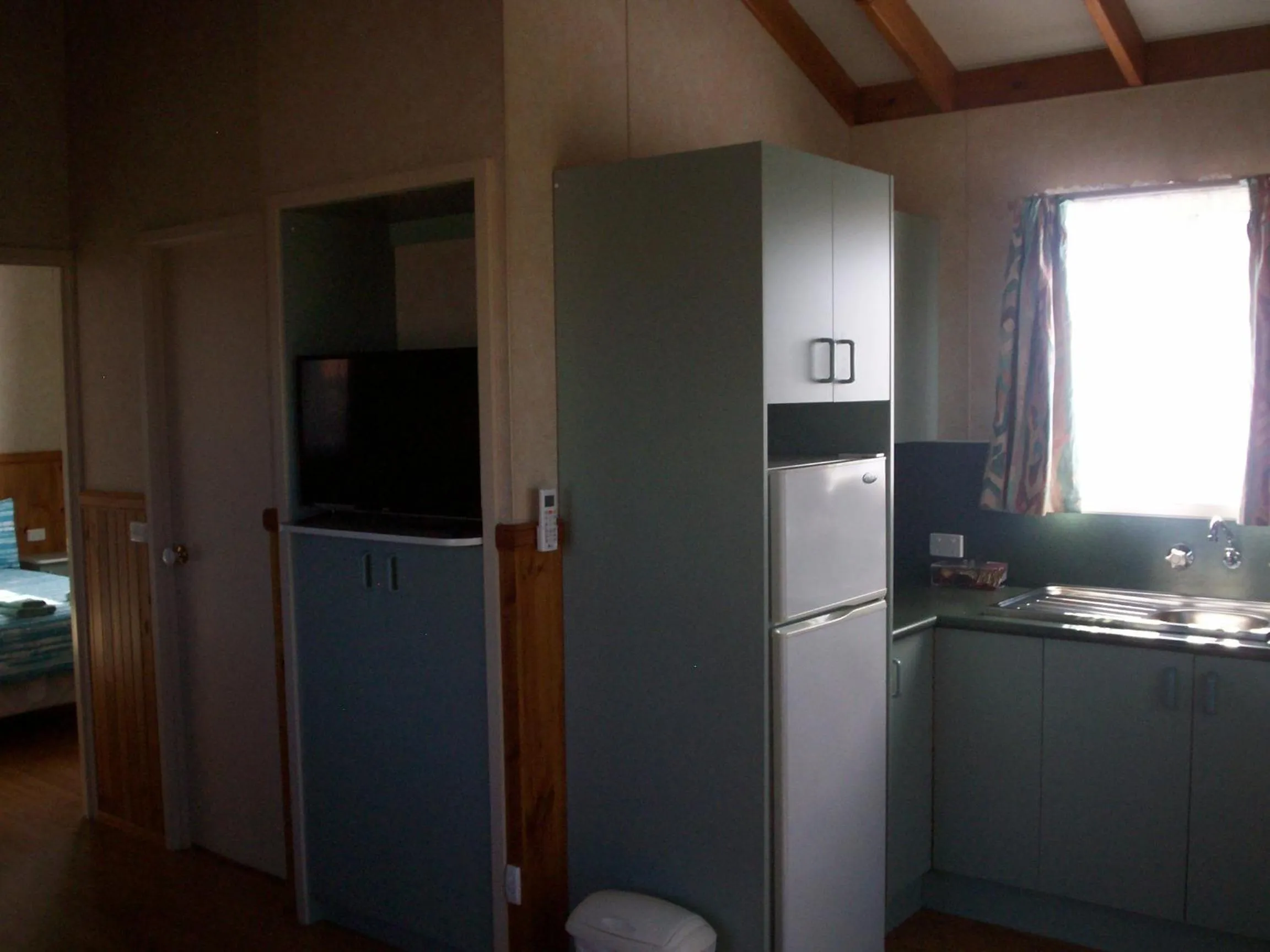 Kitchen or kitchenette in Bega Caravan Park
