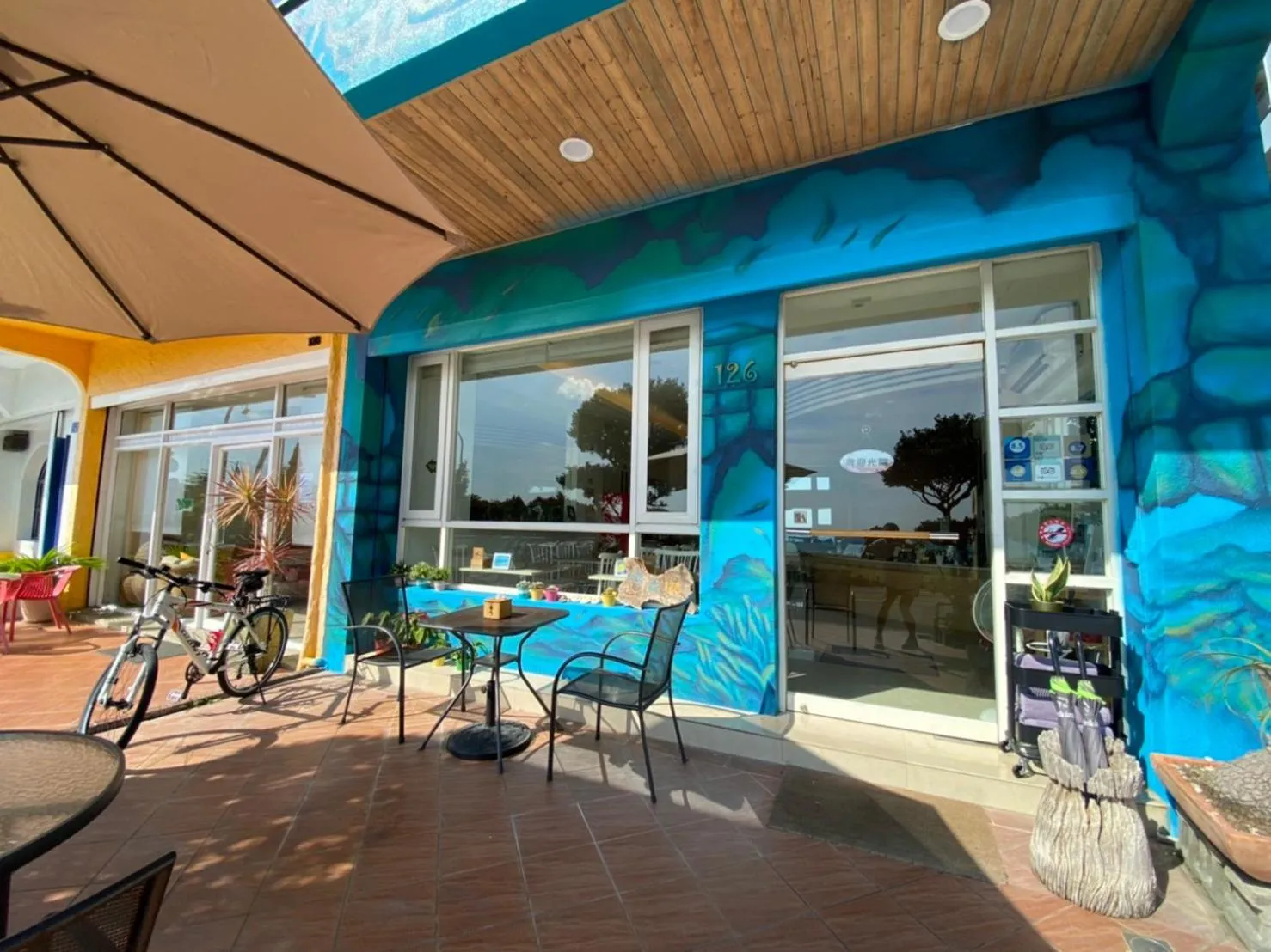 Patio in LoveSea 126 Beach Inn