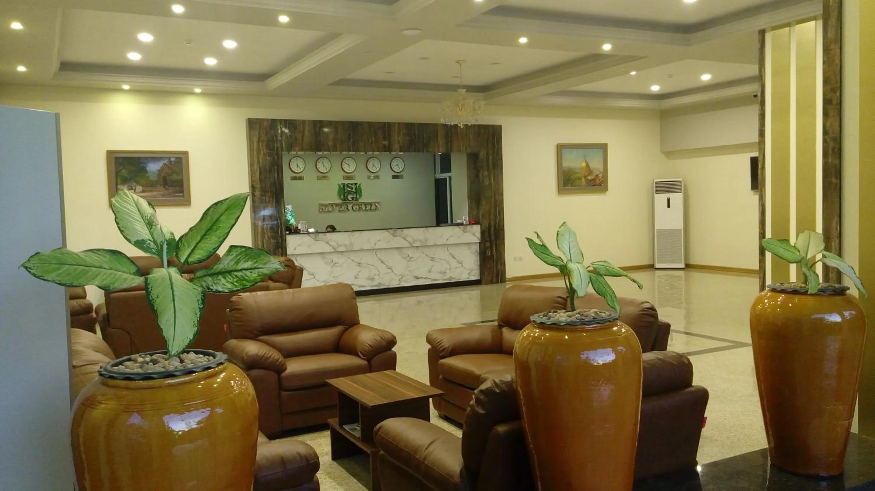 Lobby or reception in Silver Green Hotel