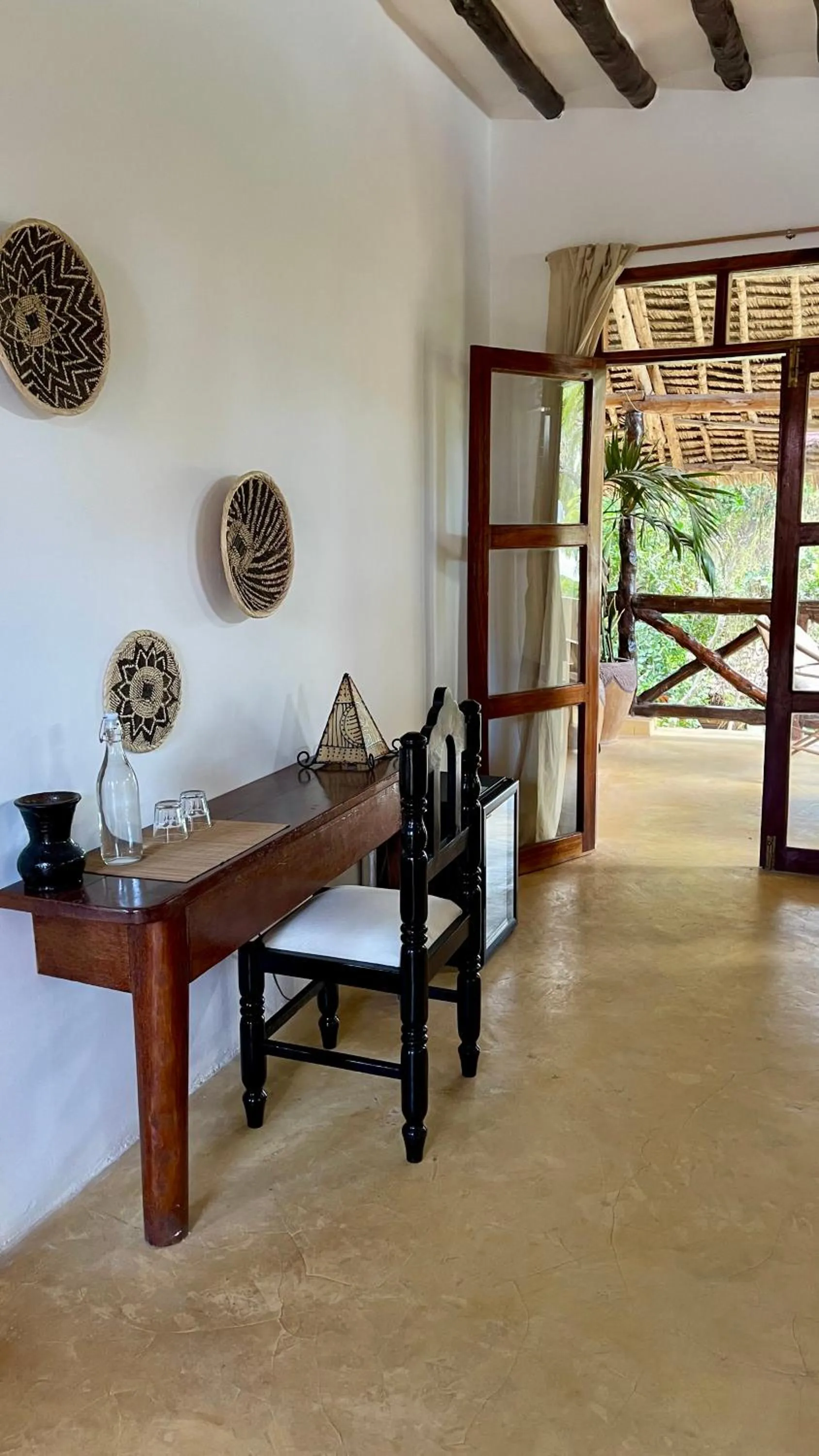 Guests in Atii Garden Bungalows