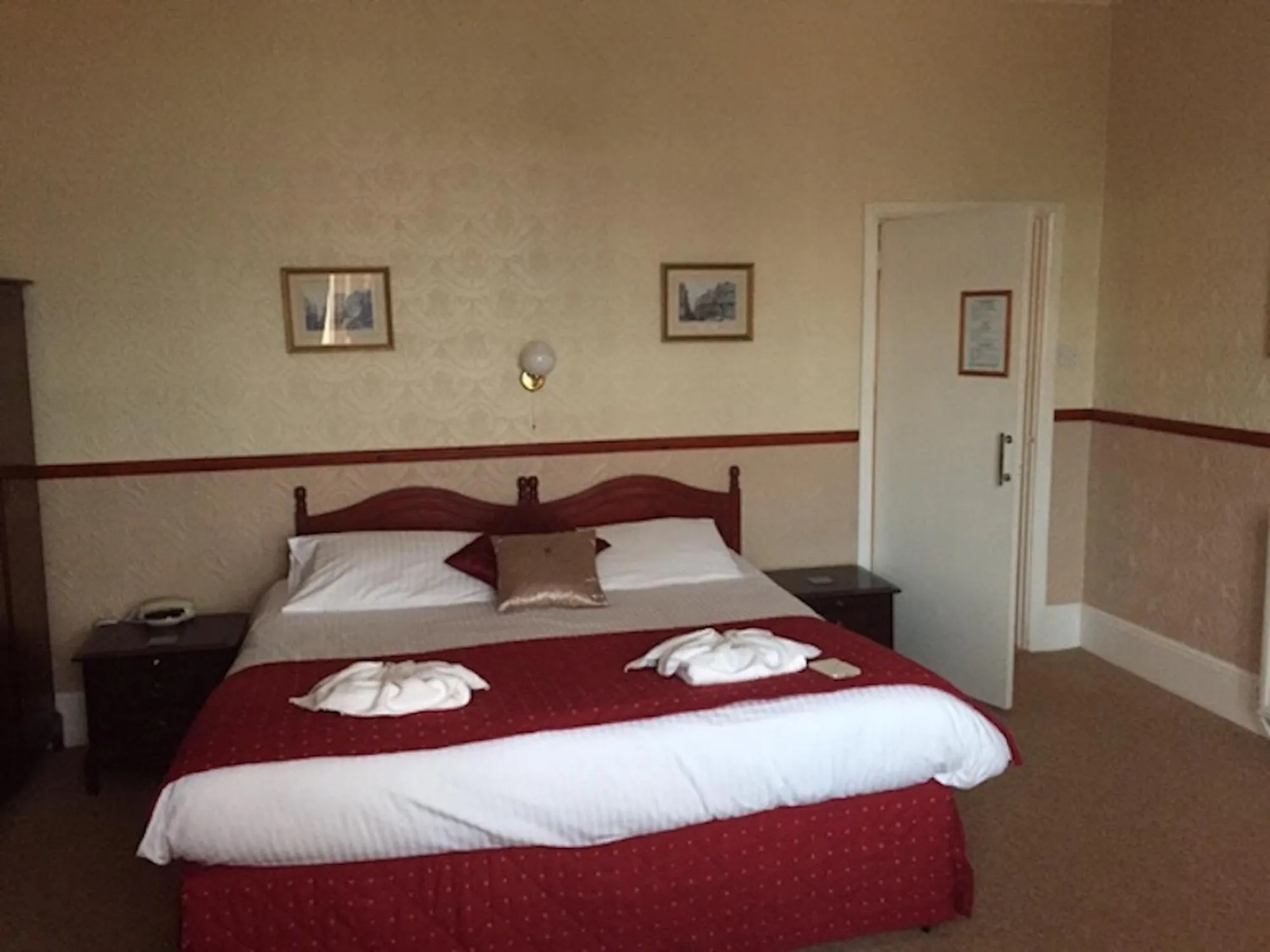 Bedroom in Seascape Hotel