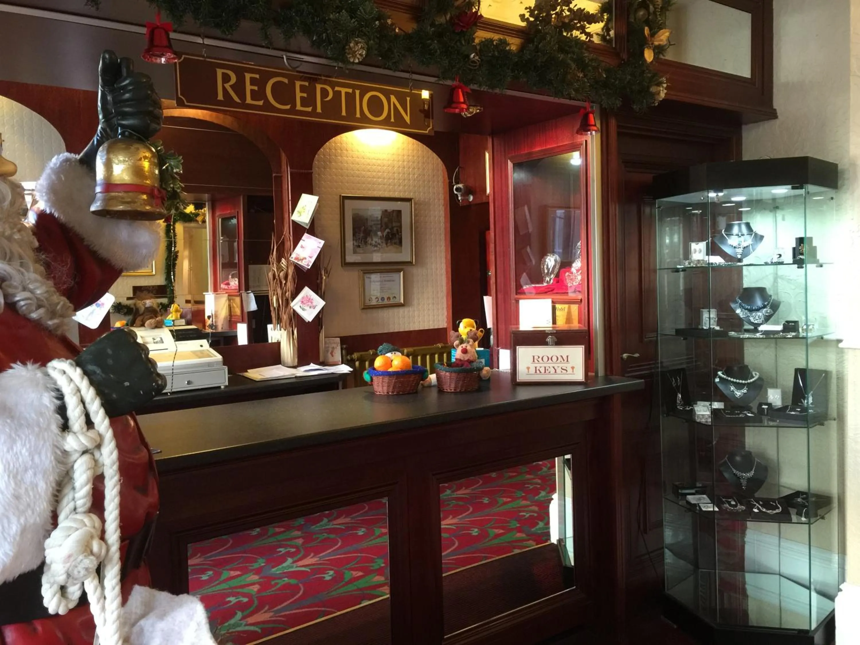 Lobby or reception in Seascape Hotel