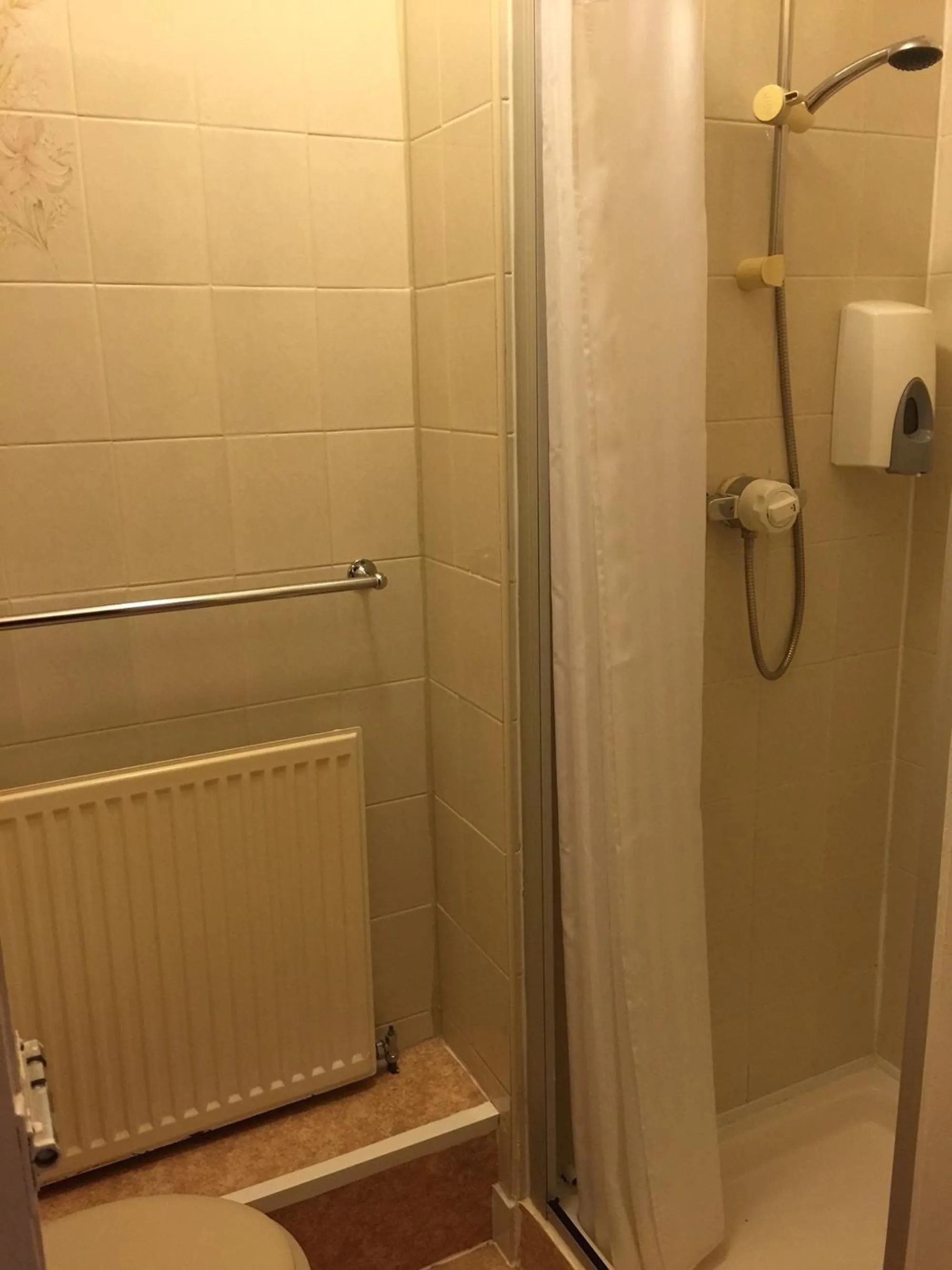 Bathroom in Seascape Hotel