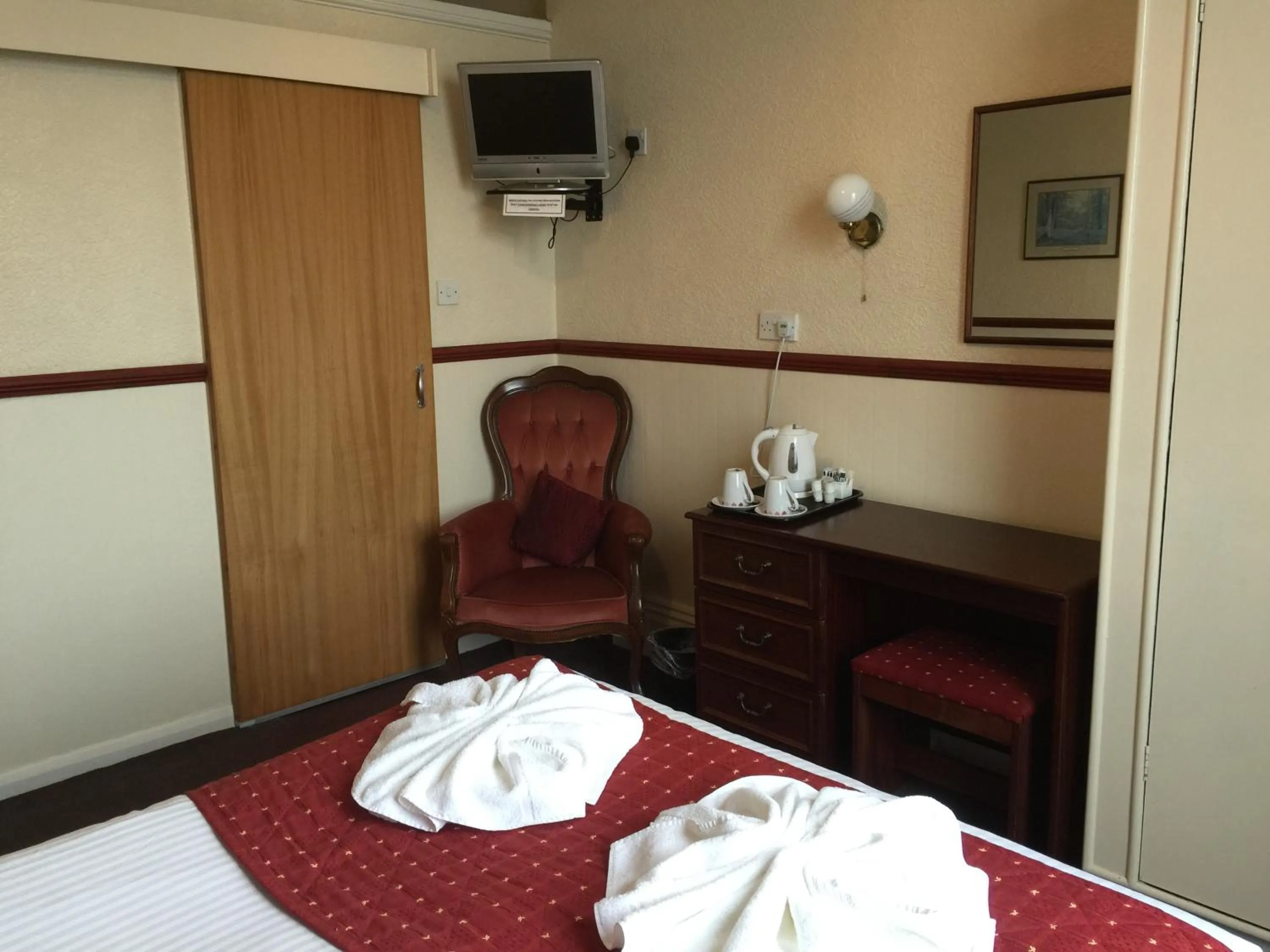 Bedroom in Seascape Hotel