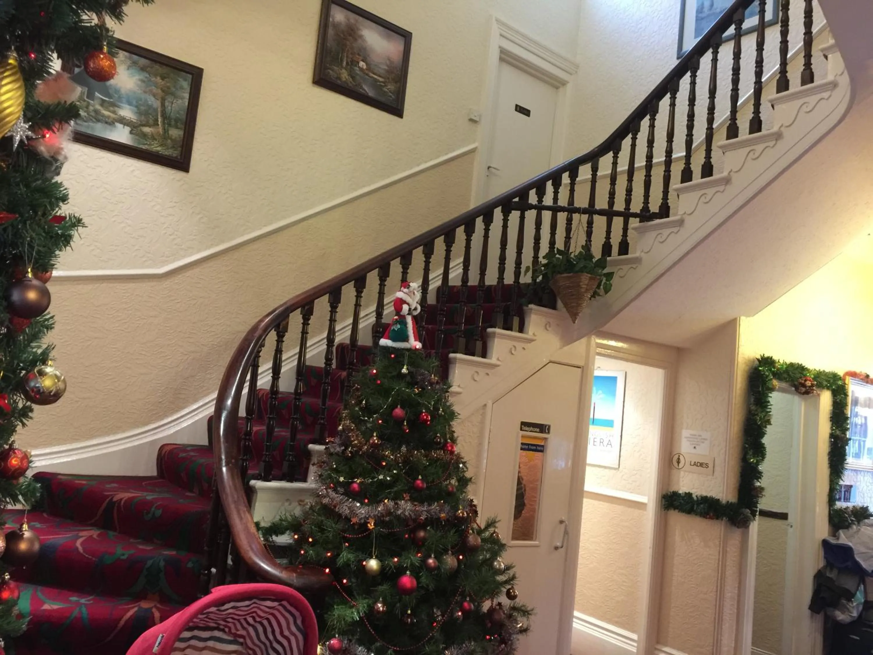 Lobby or reception in Seascape Hotel