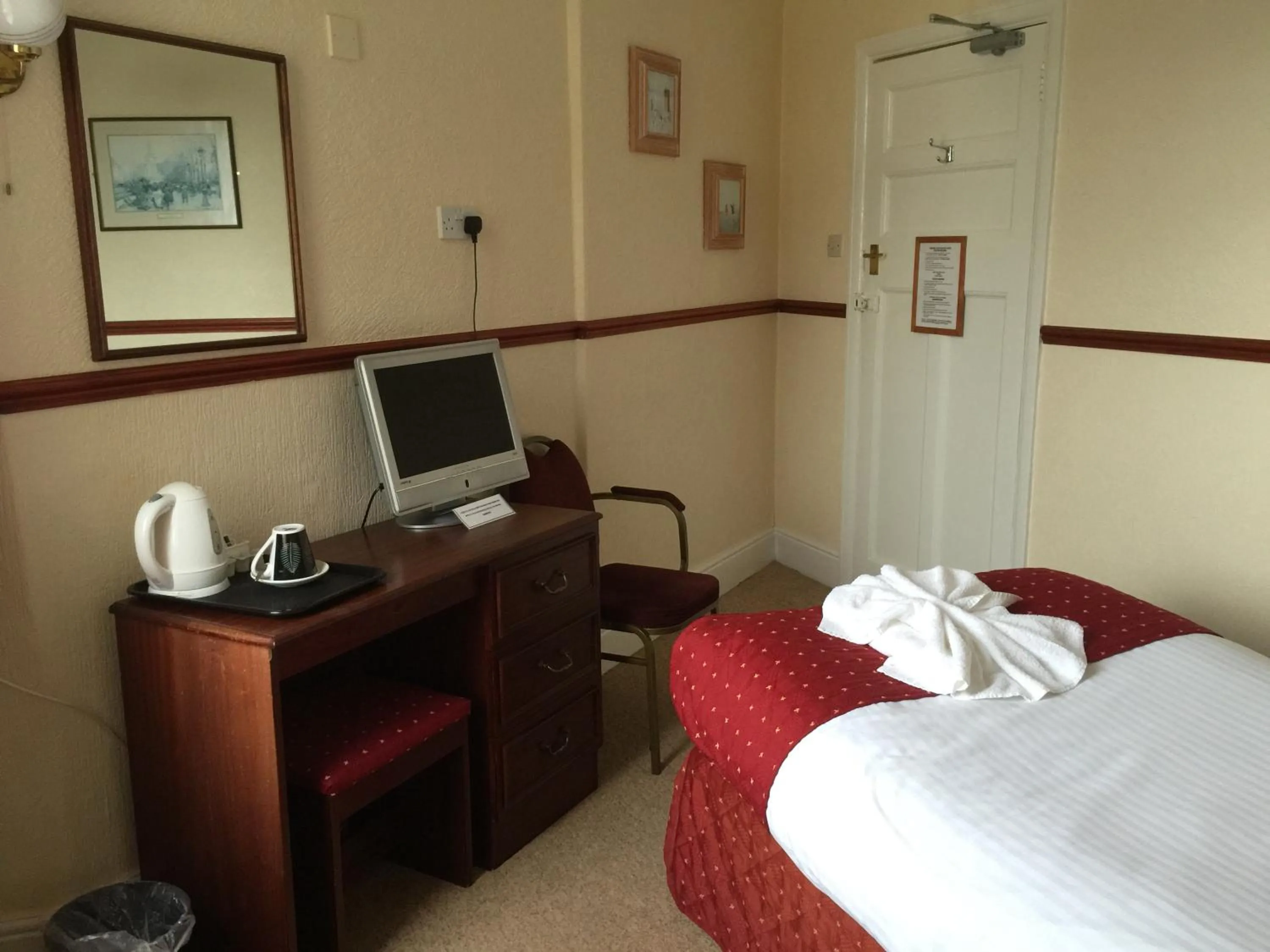 Bedroom in Seascape Hotel