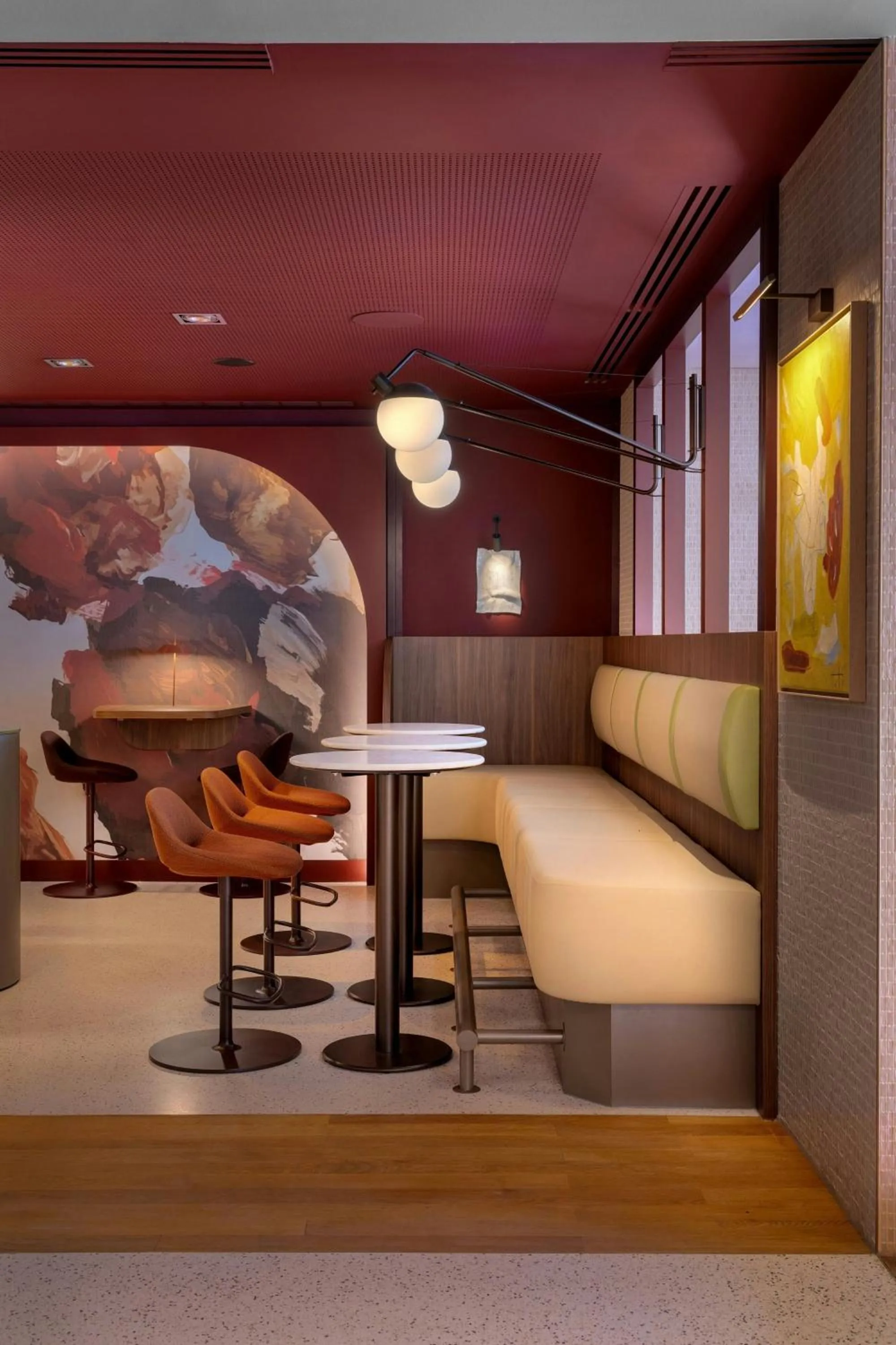 Lounge or bar in Amsterdam Marriott Hotel